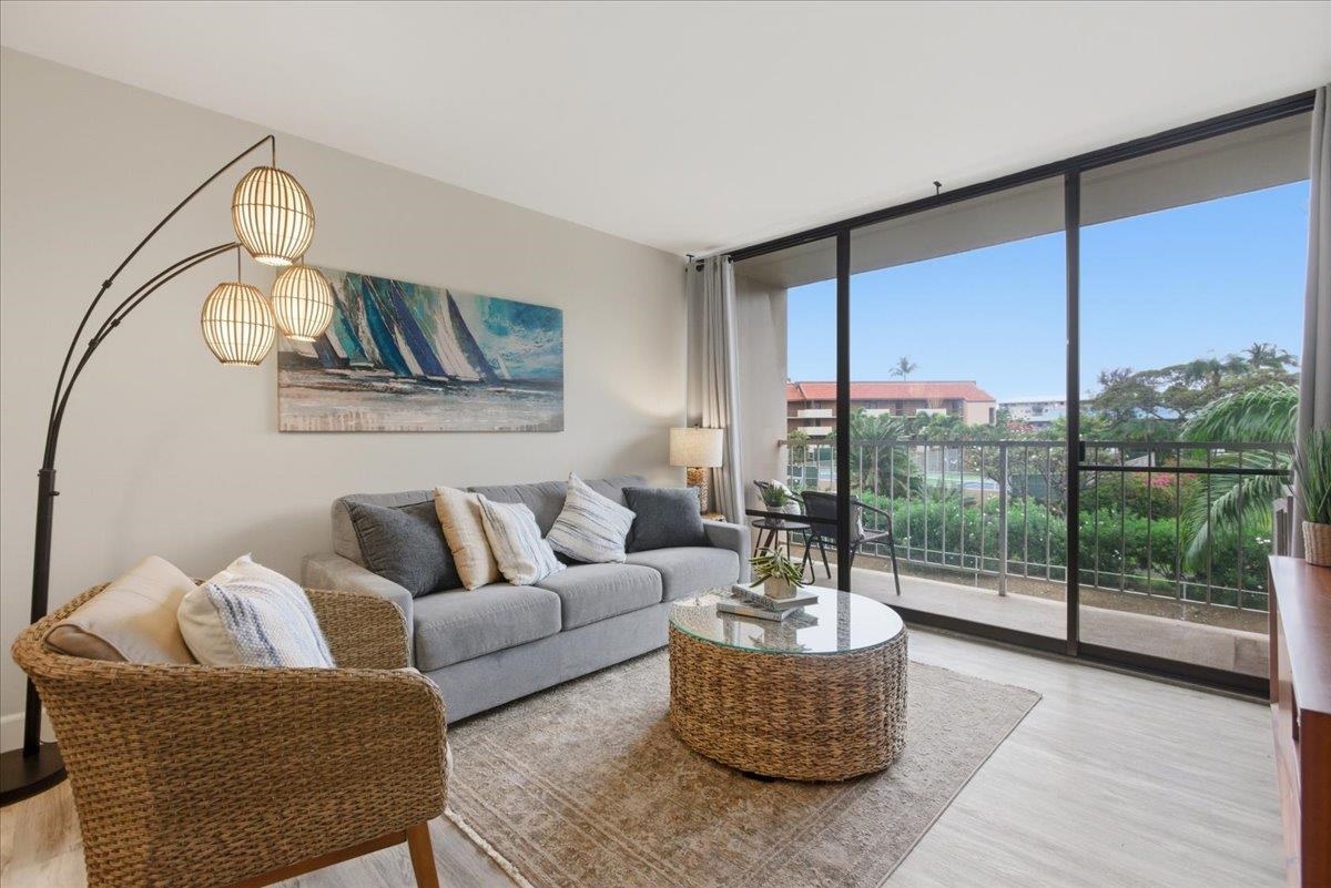 Pacific Shores condo # B403, Kihei, Hawaii - photo 5 of 41