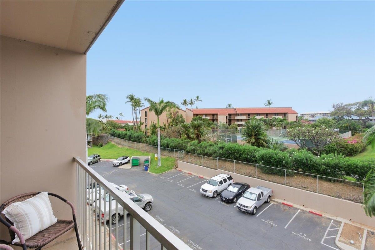Pacific Shores condo # B403, Kihei, Hawaii - photo 10 of 41