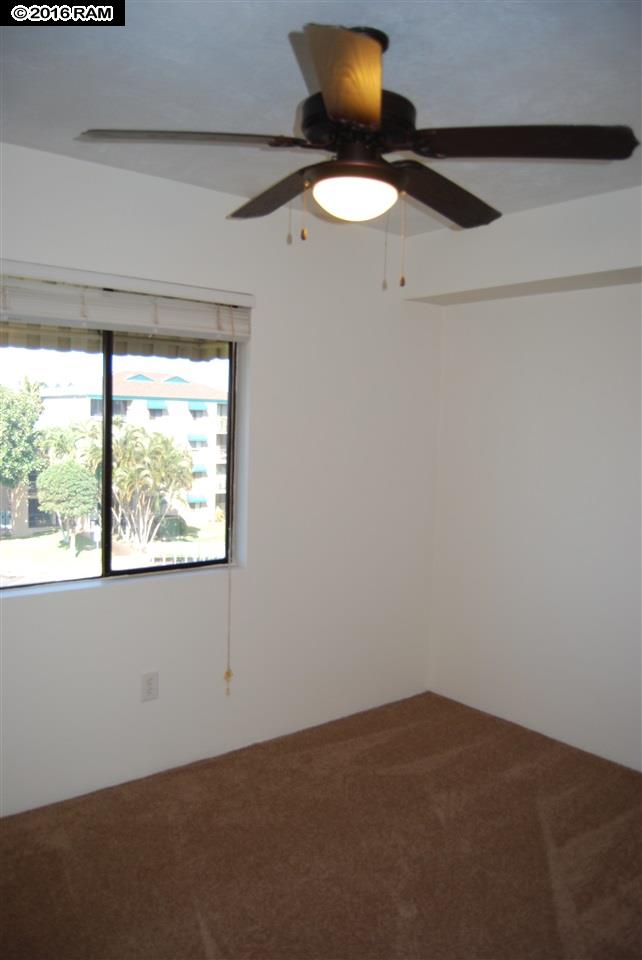 Pacific Shores condo # B406, Kihei, Hawaii - photo 12 of 19