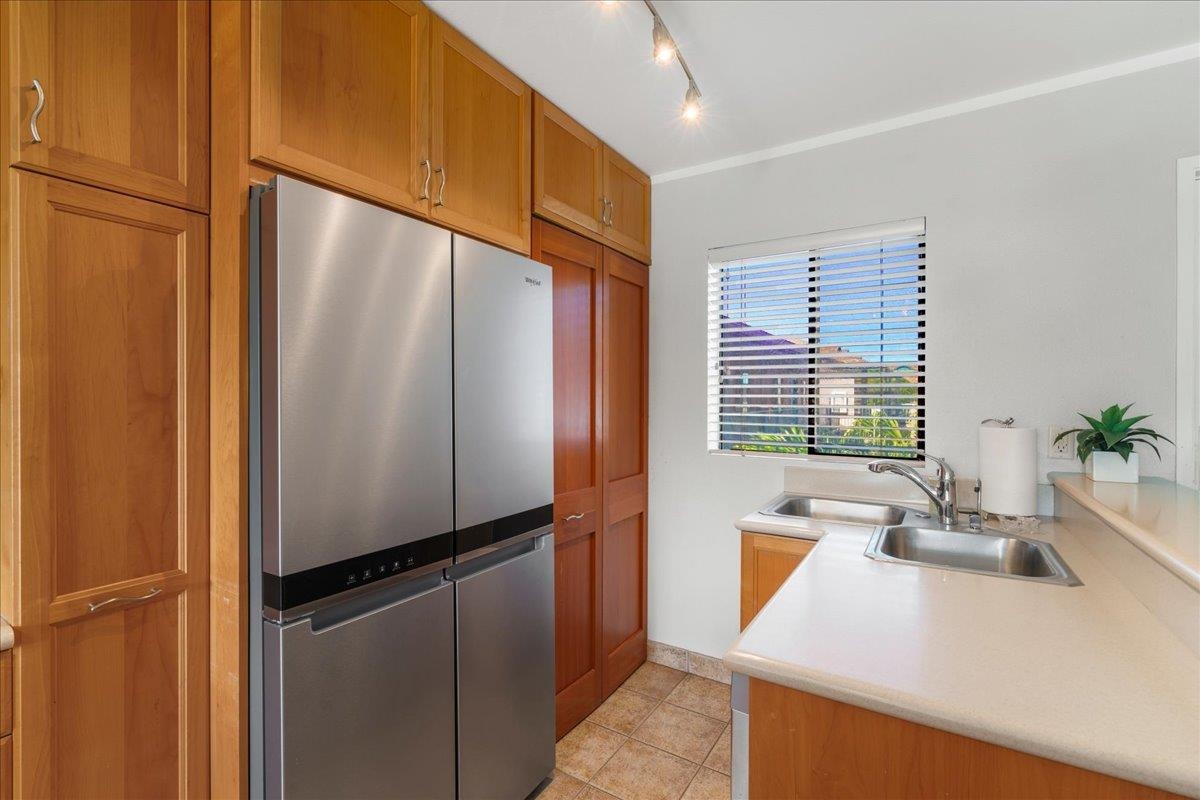 Pacific Shores condo # B414, Kihei, Hawaii - photo 19 of 42