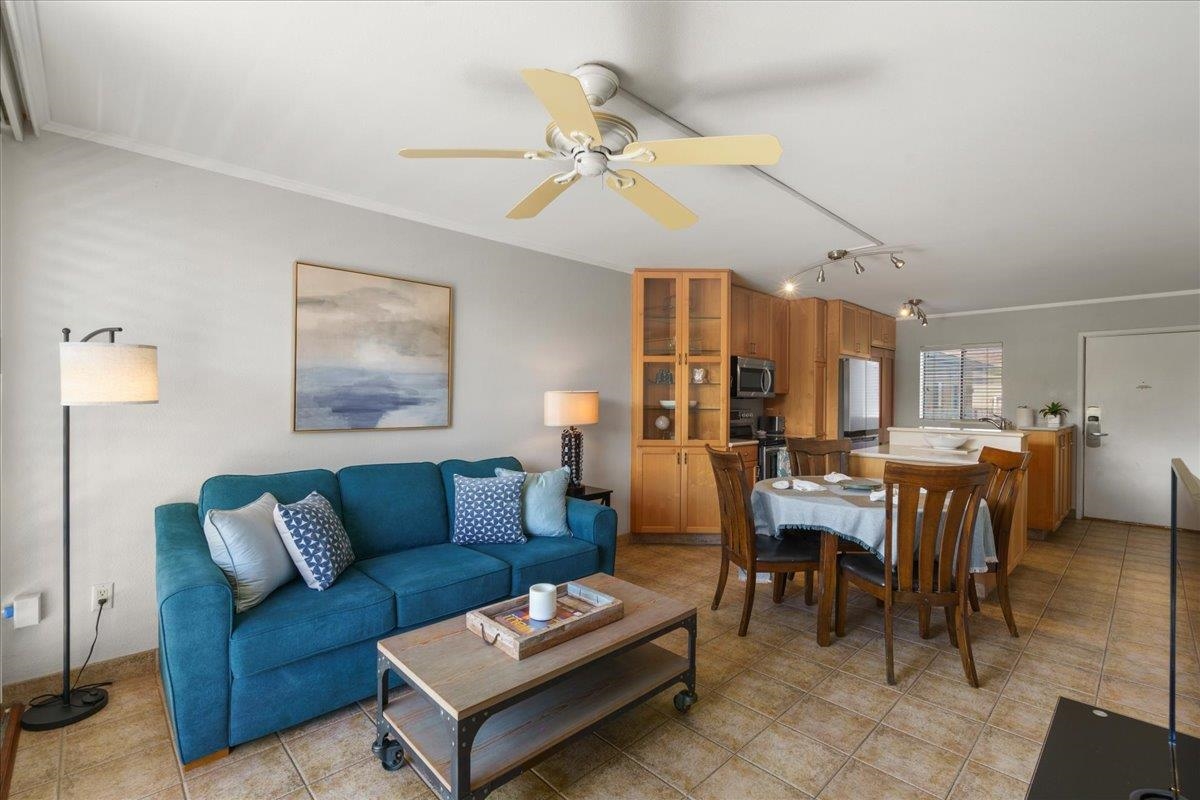 Pacific Shores condo # B414, Kihei, Hawaii - photo 9 of 42