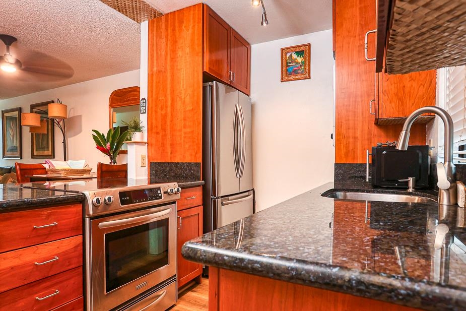 Pacific Shores condo # B-314, Kihei, Hawaii - photo 3 of 15