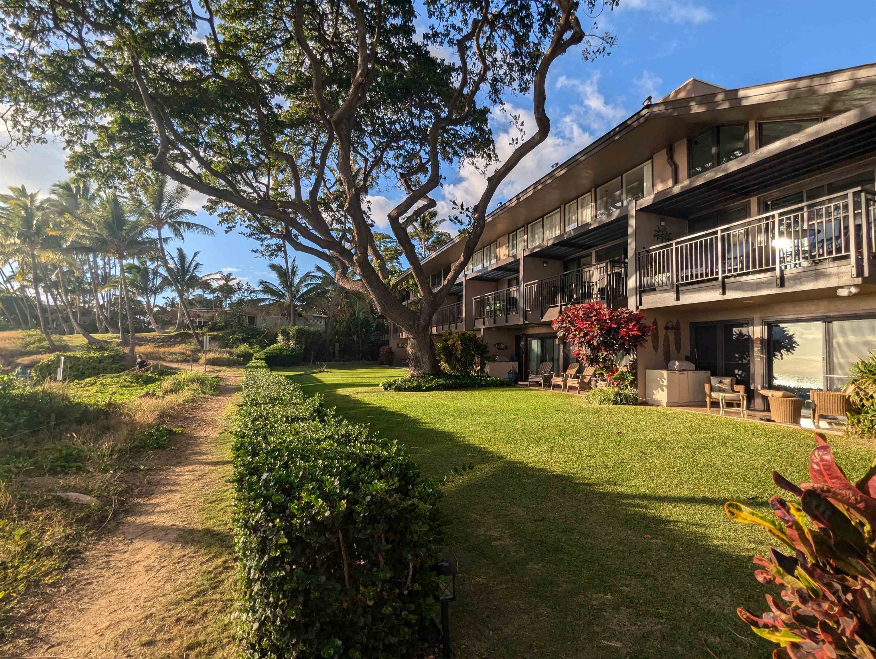 Kamaole One condo # 10, Kihei, Hawaii - photo 43 of 50