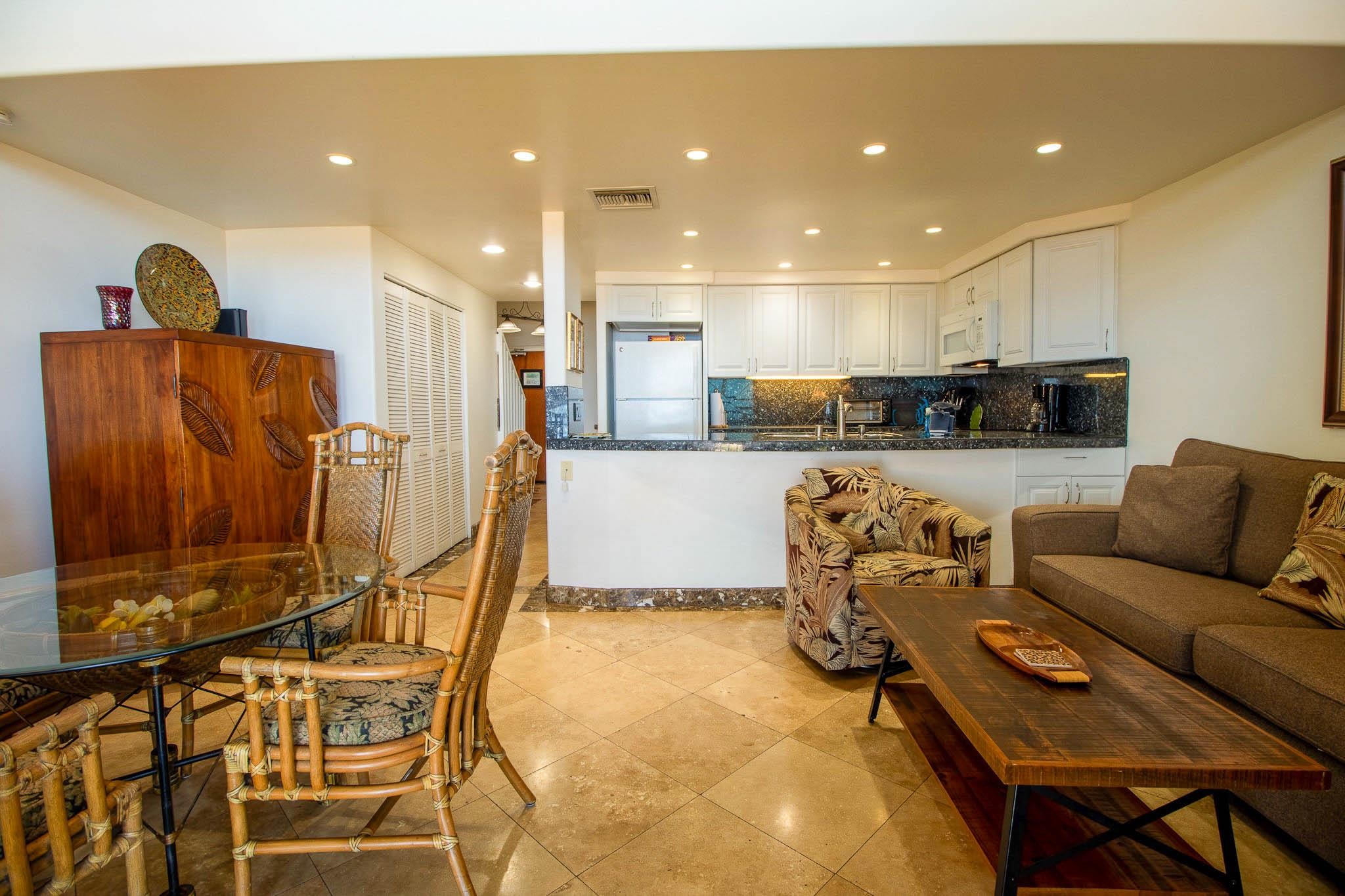 Kamaole One condo # 11, Kihei, Hawaii - photo 16 of 50