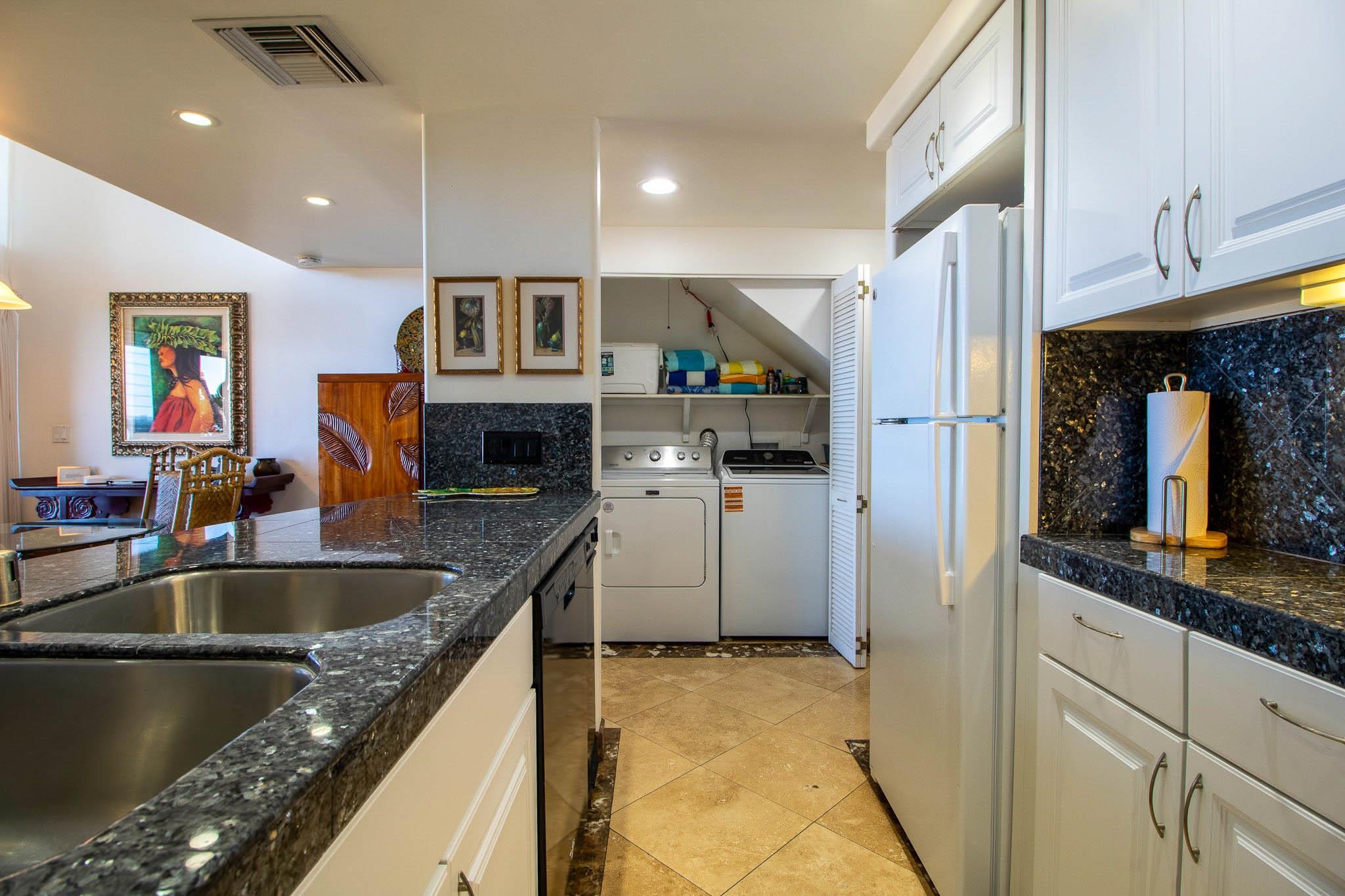 Kamaole One condo # 11, Kihei, Hawaii - photo 21 of 50