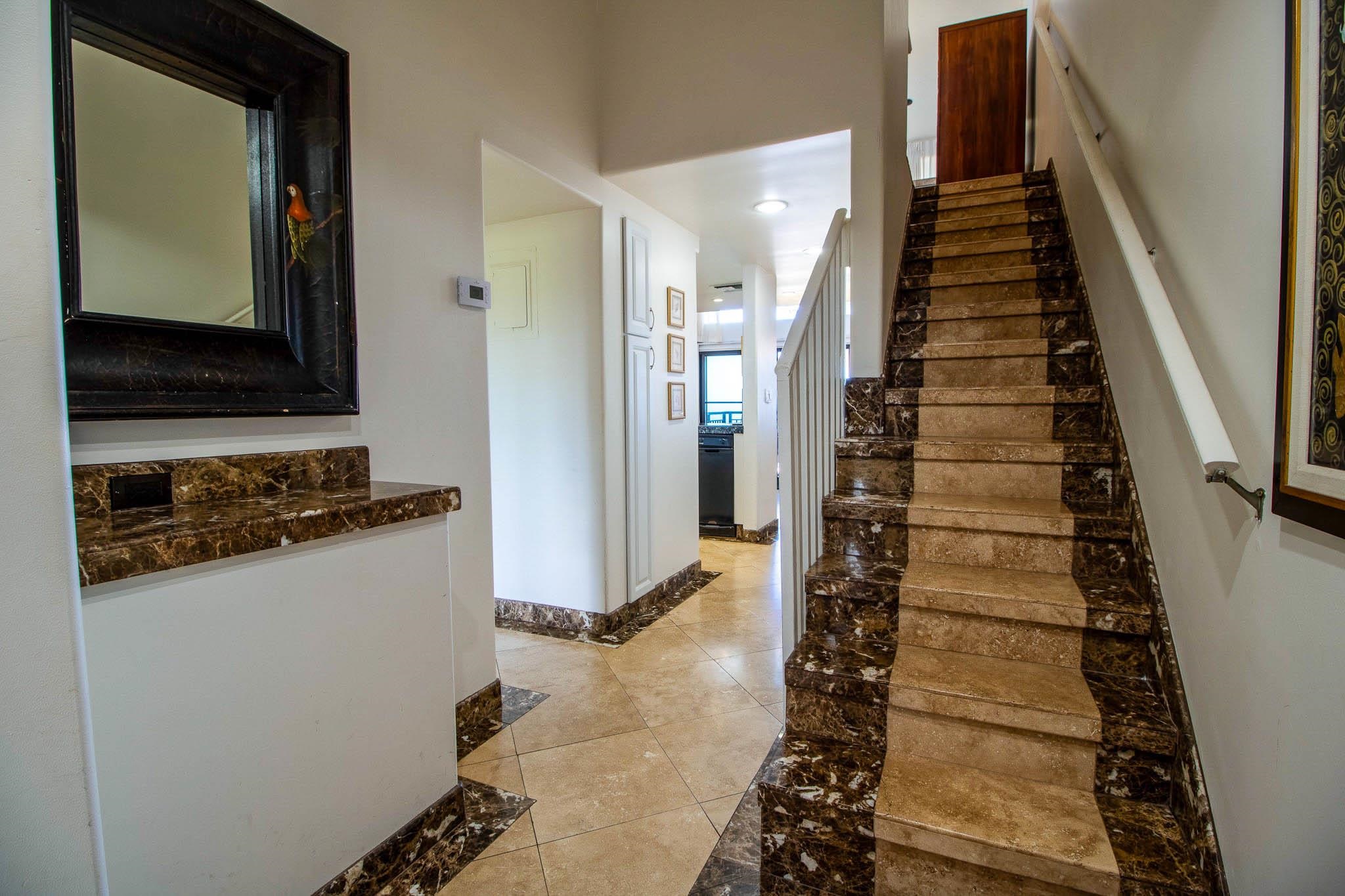 Kamaole One condo # 11, Kihei, Hawaii - photo 25 of 50