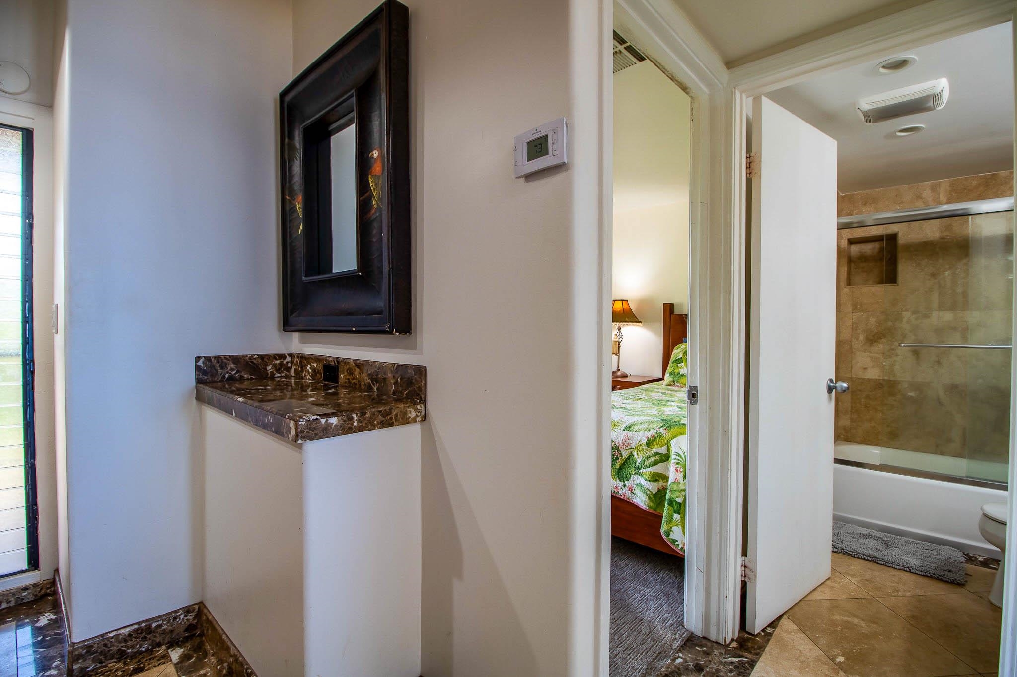 Kamaole One condo # 11, Kihei, Hawaii - photo 38 of 50