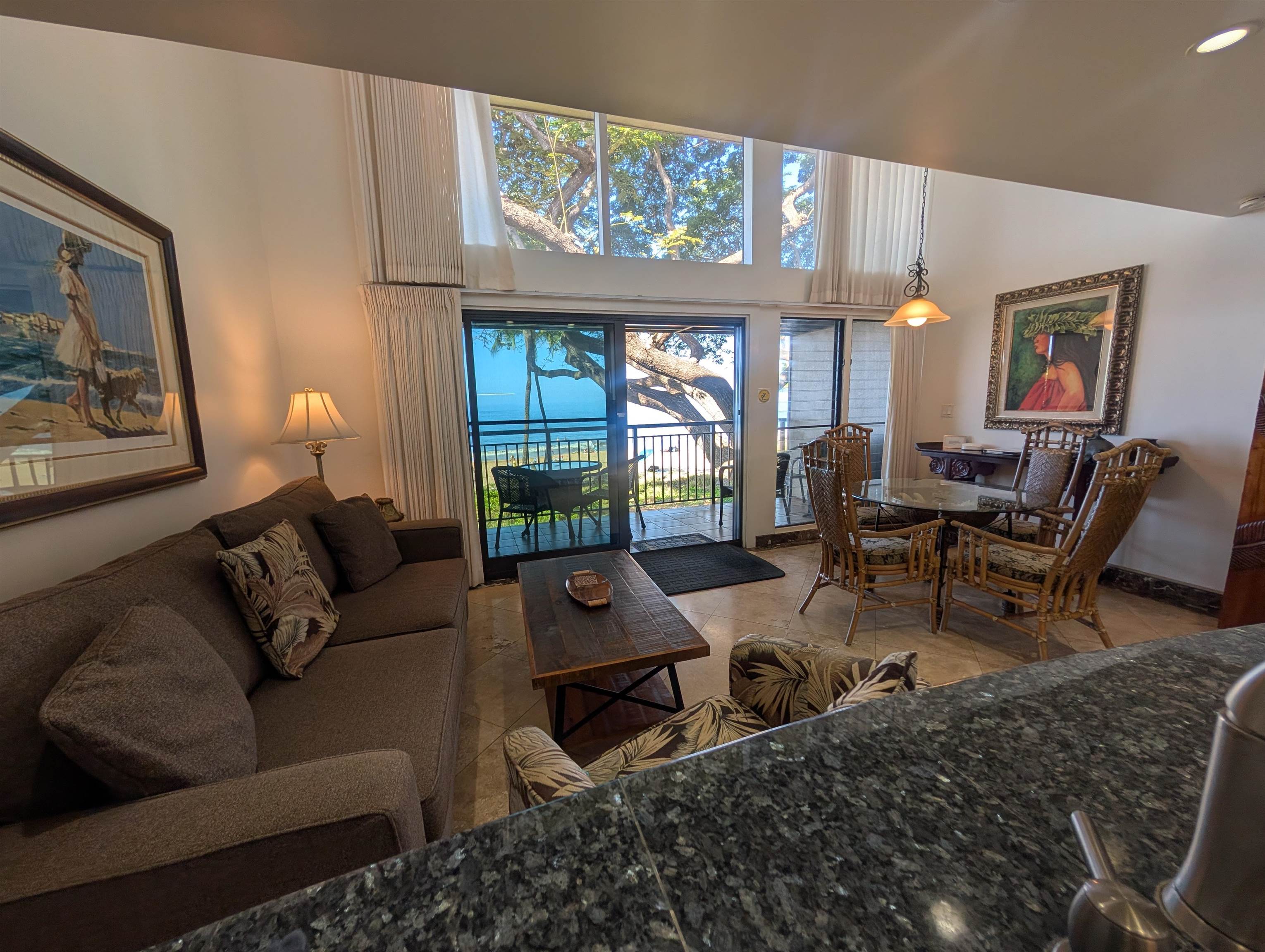 Kamaole One condo # 11, Kihei, Hawaii - photo 10 of 50