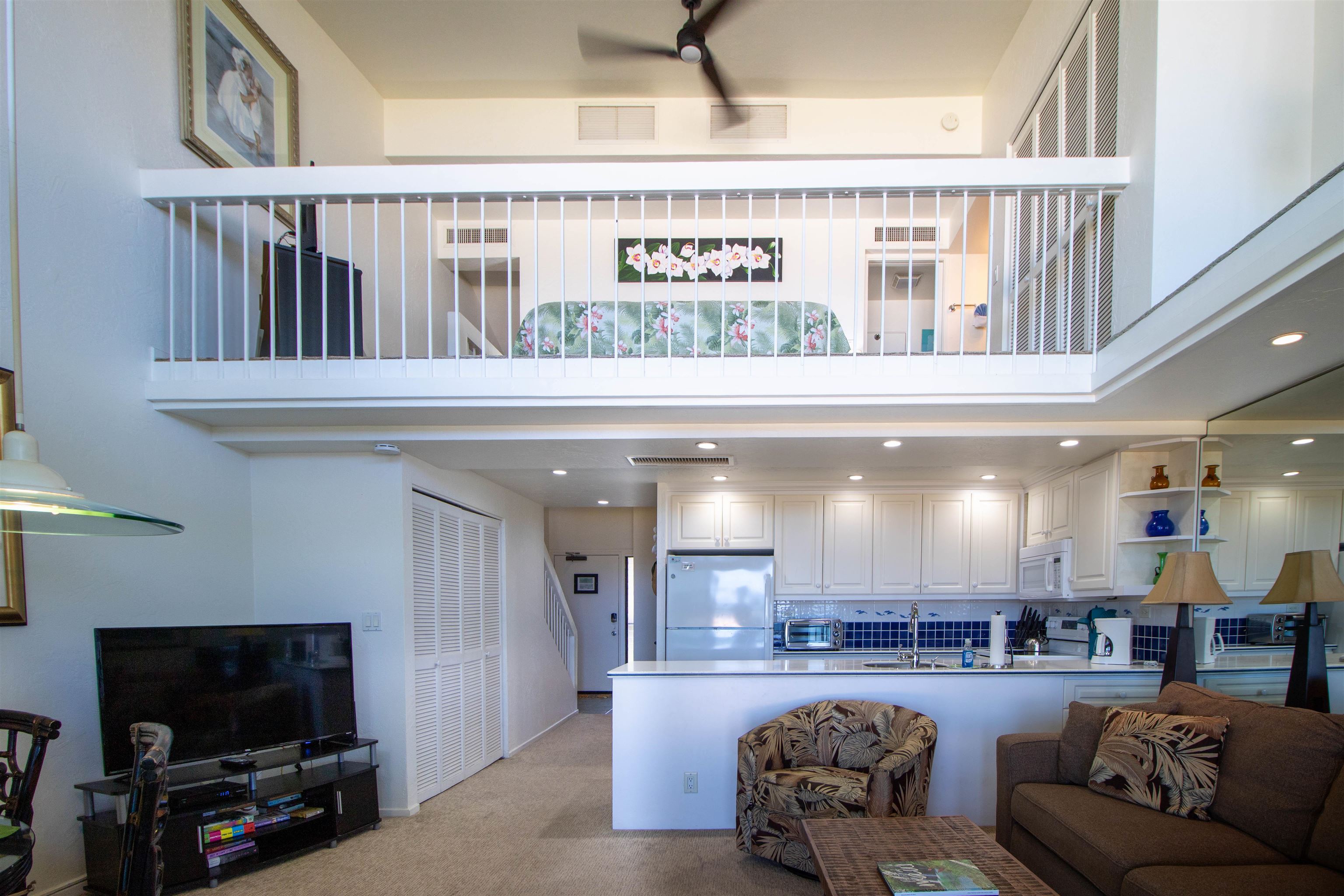 Kamaole One condo # 9, Kihei, Hawaii - photo 27 of 49