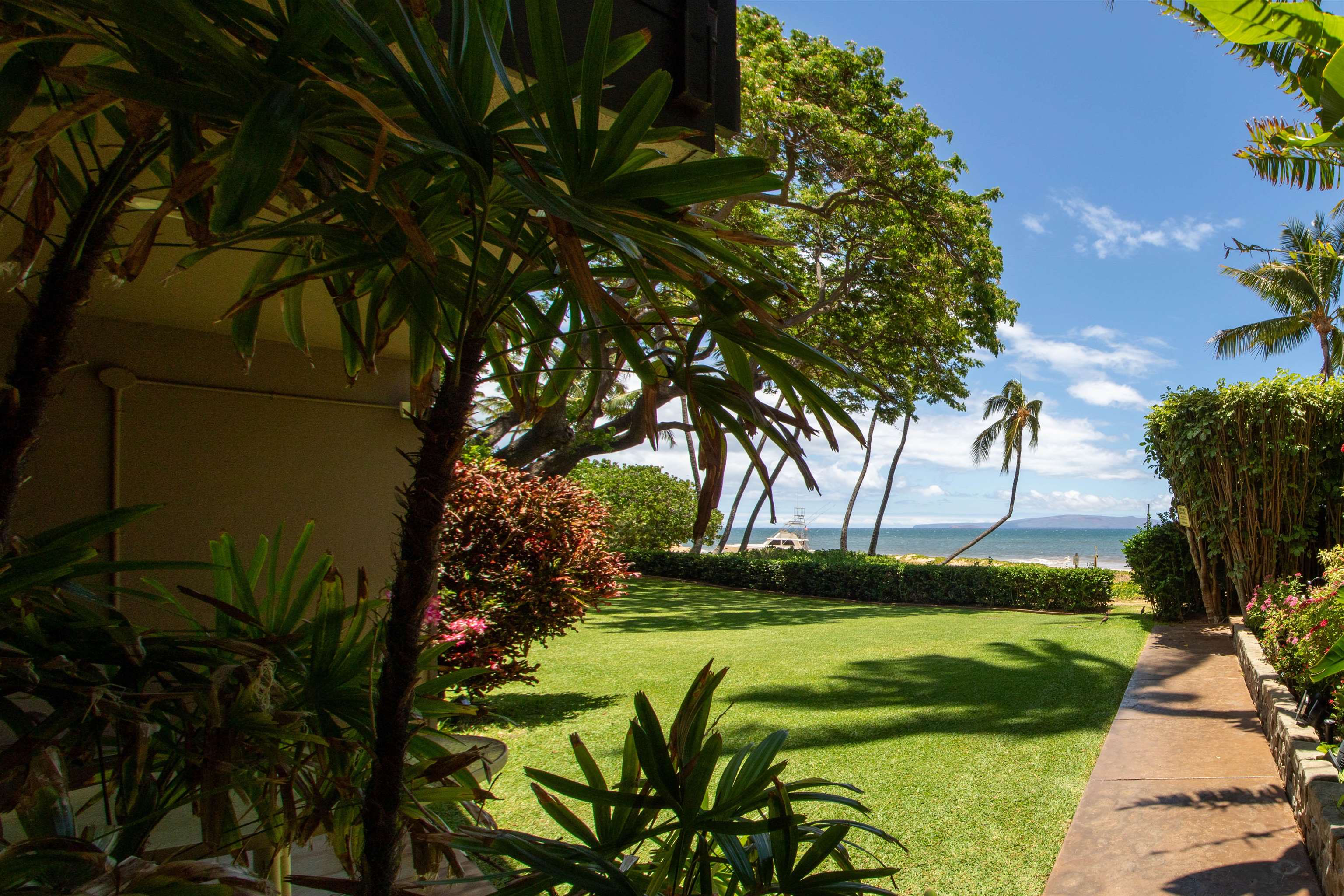 Kamaole One condo # 9, Kihei, Hawaii - photo 38 of 49