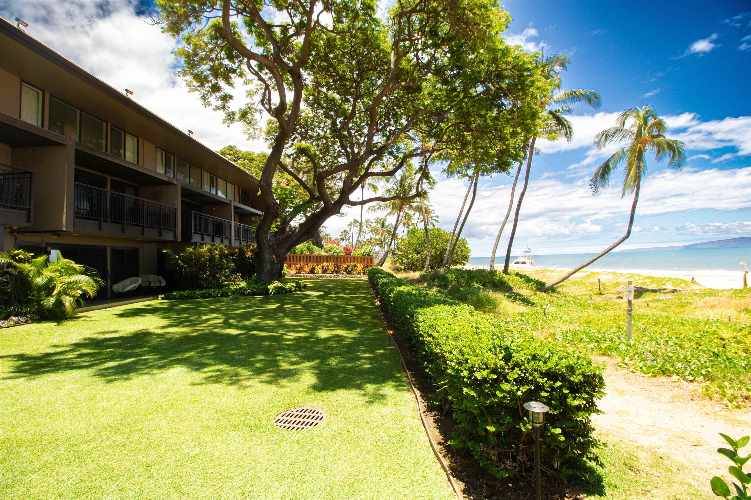 Kamaole One condo # 9, Kihei, Hawaii - photo 40 of 49