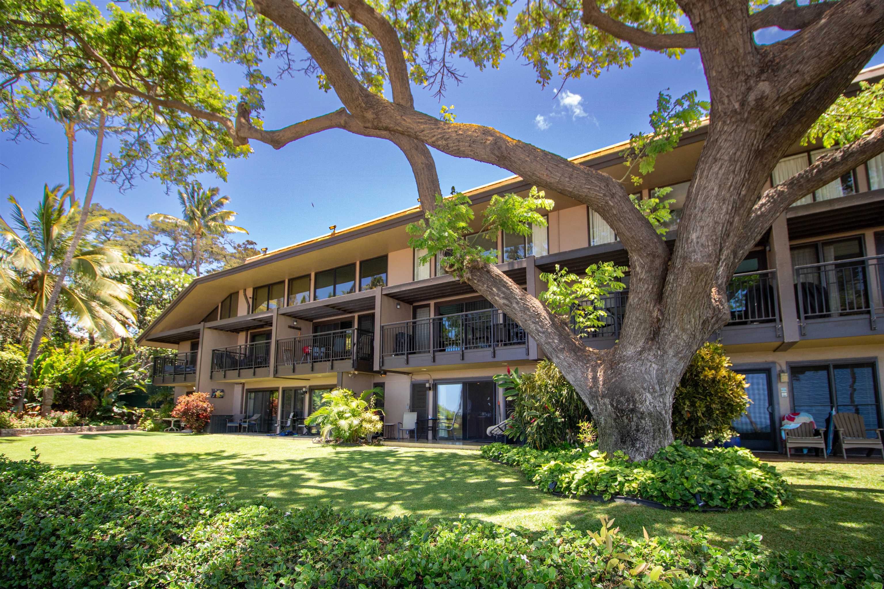 Kamaole One condo # 9, Kihei, Hawaii - photo 41 of 49