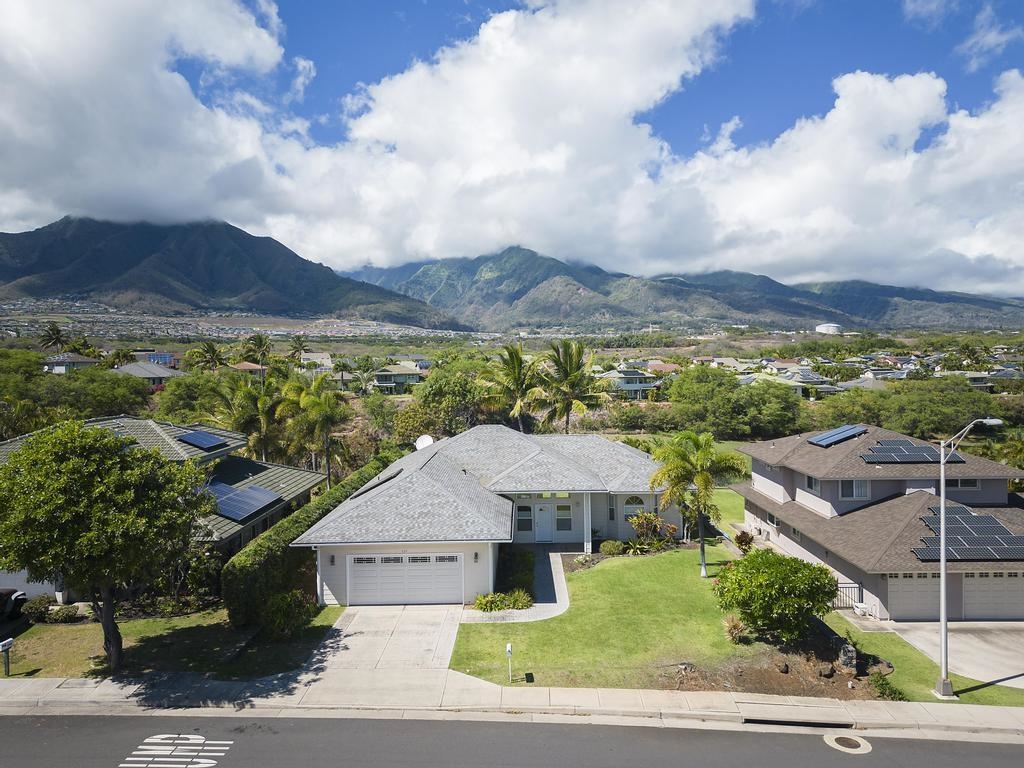 224  Puumakani St , Kahului home - photo 14 of 50