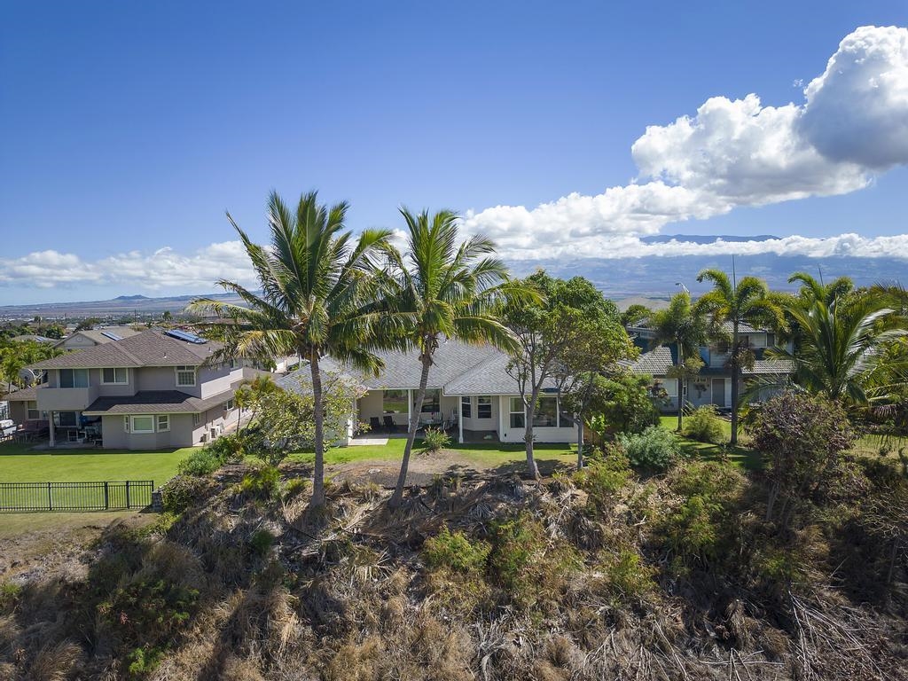 224  Puumakani St , Kahului home - photo 42 of 50