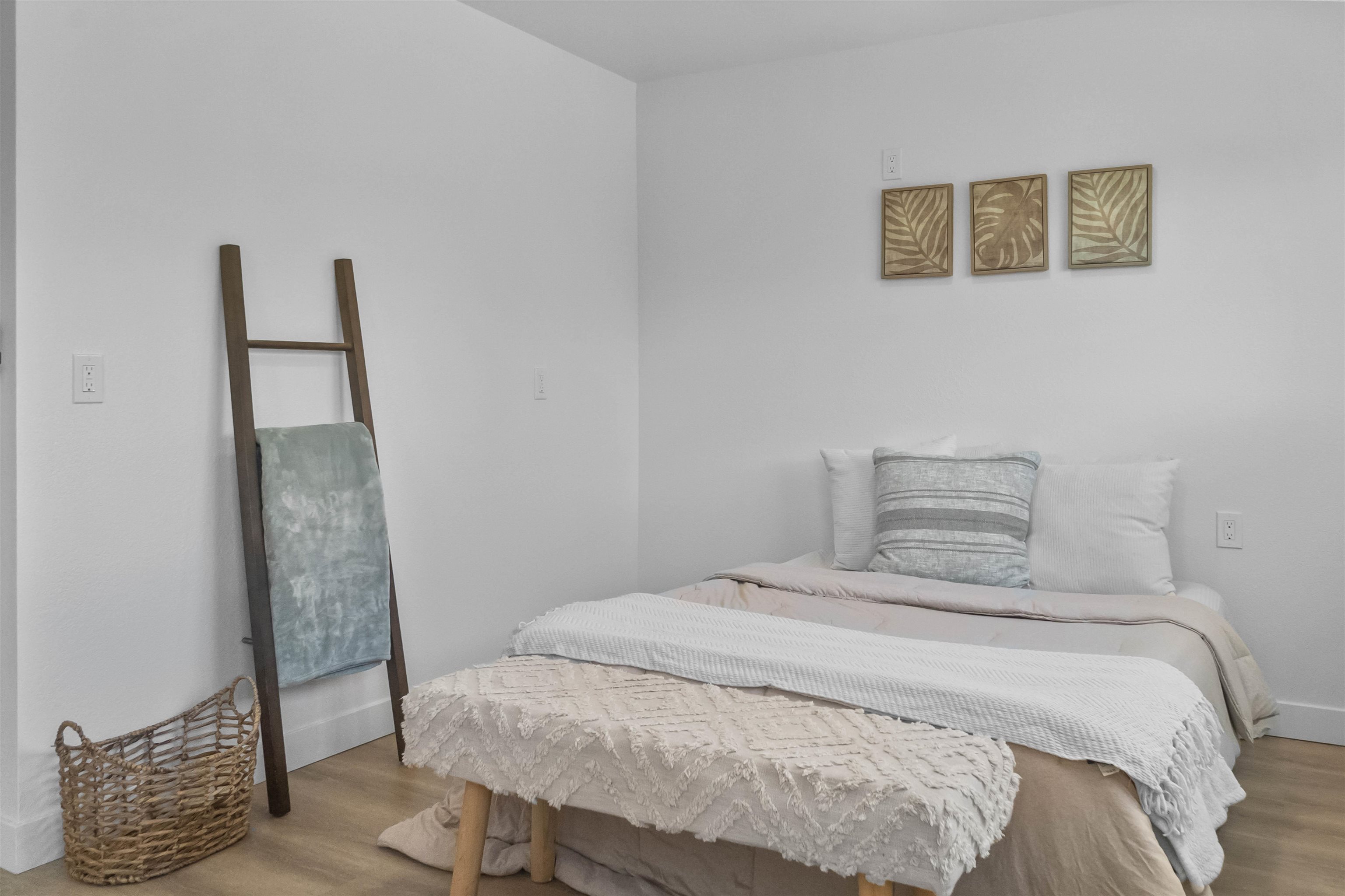 226  Hoomoku St , Kahului home - photo 18 of 50