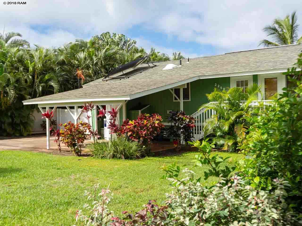 2260  Kanakanui Hwy Kihei, Kihei home - photo 2 of 30