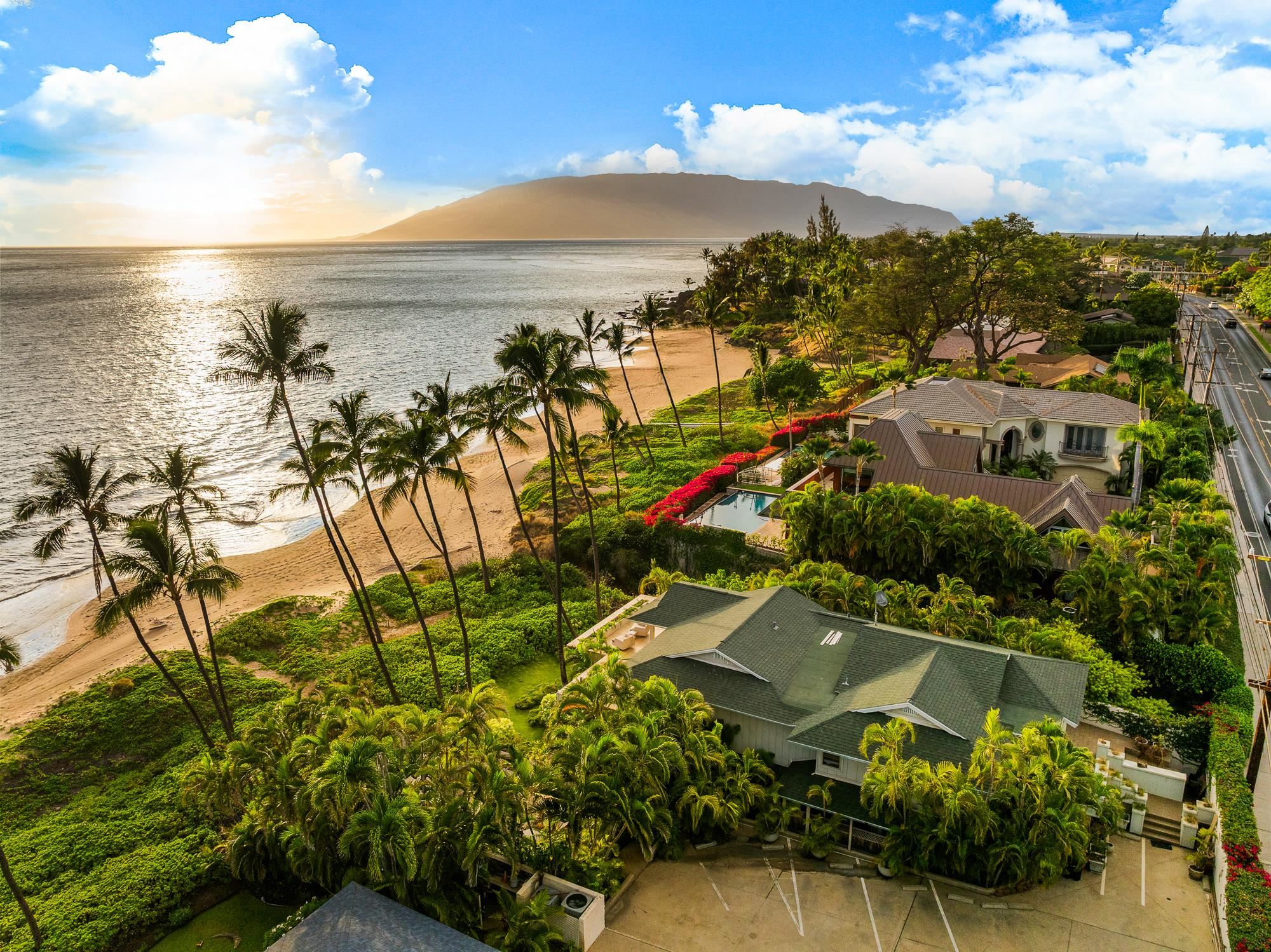 2274  Kihei Rd Kamaole Beach I, Kihei home - photo 2 of 42