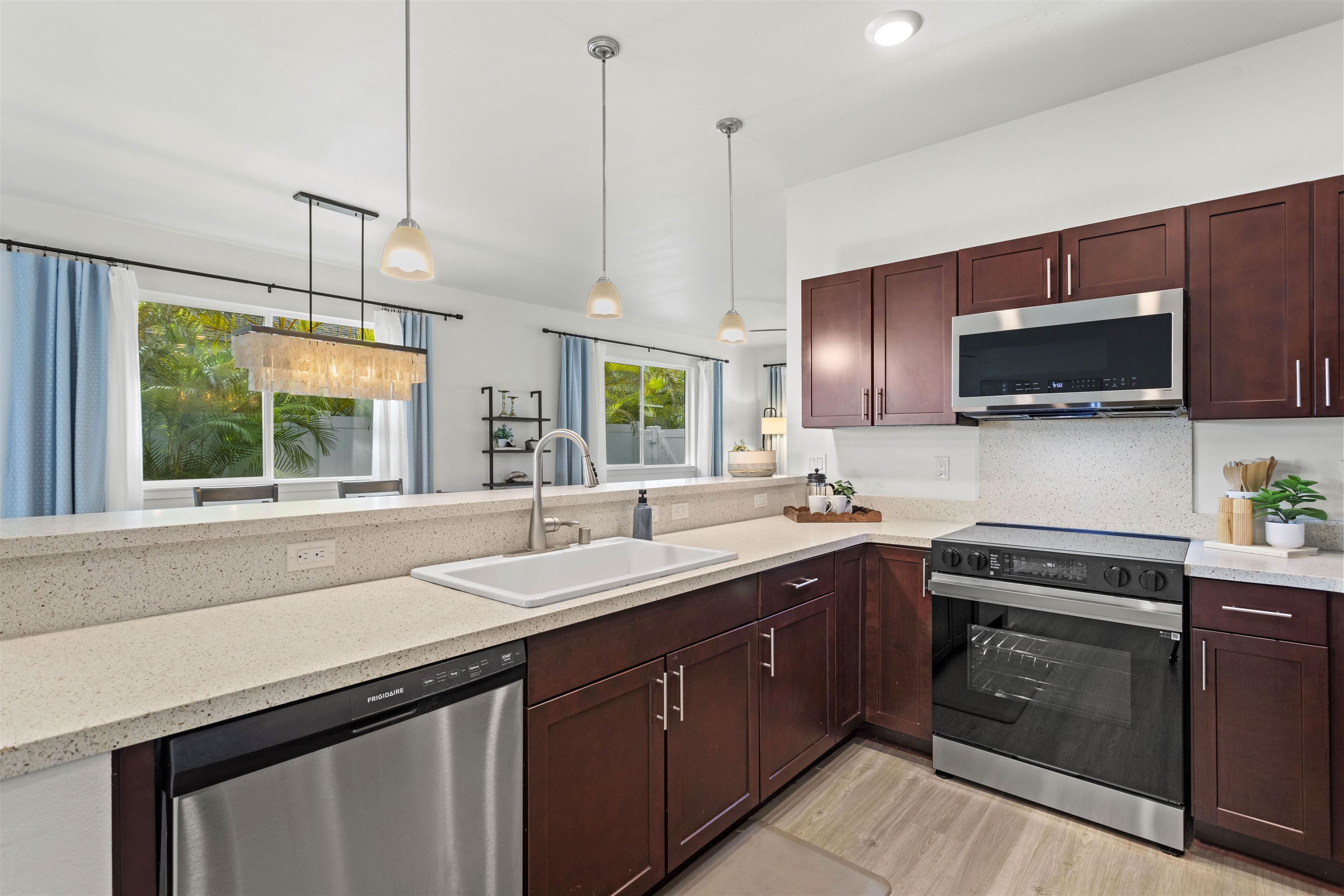 229  Kili'o'opu St Highlands, Wailuku home - photo 10 of 42