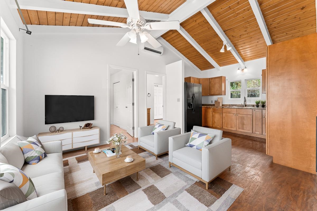 2294B Vineyard St , Wailuku, Hi 96793