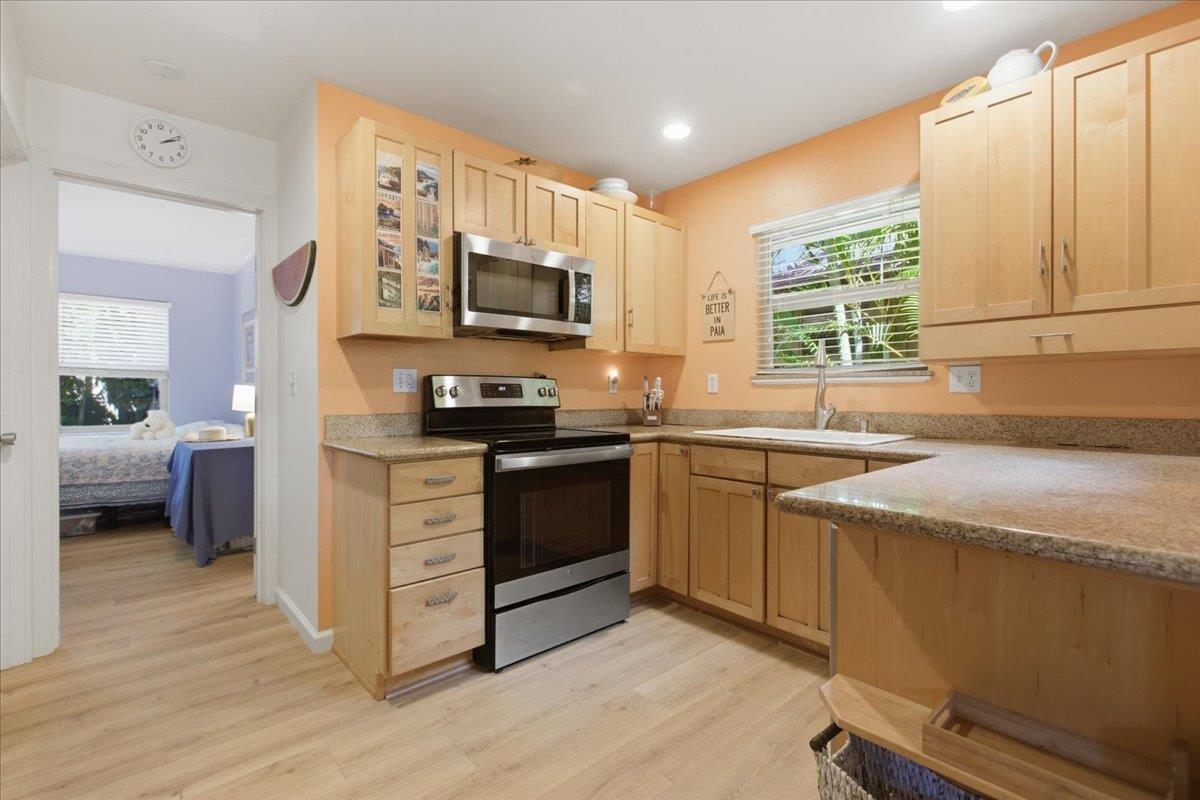 23  Hoku Pl , Spreckelsville/Paia/Kuau home - photo 12 of 41