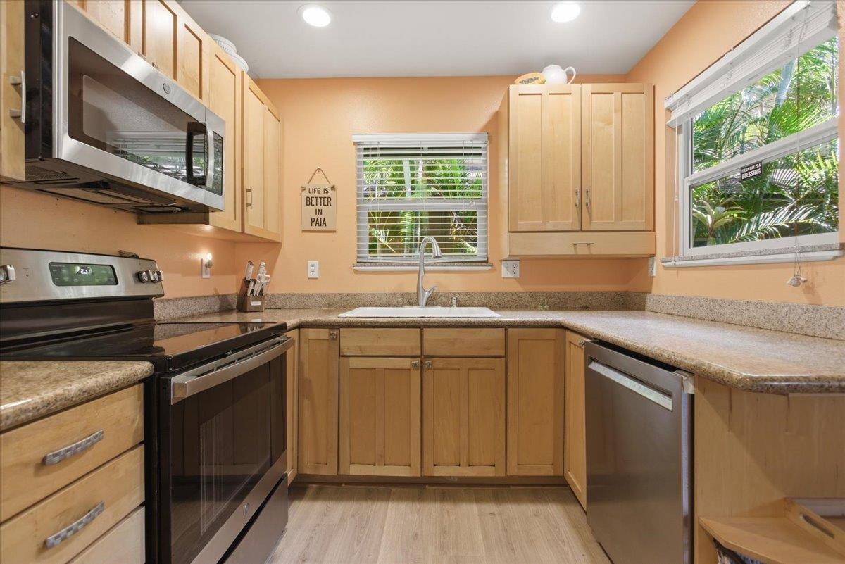 23  Hoku Pl , Spreckelsville/Paia/Kuau home - photo 14 of 41