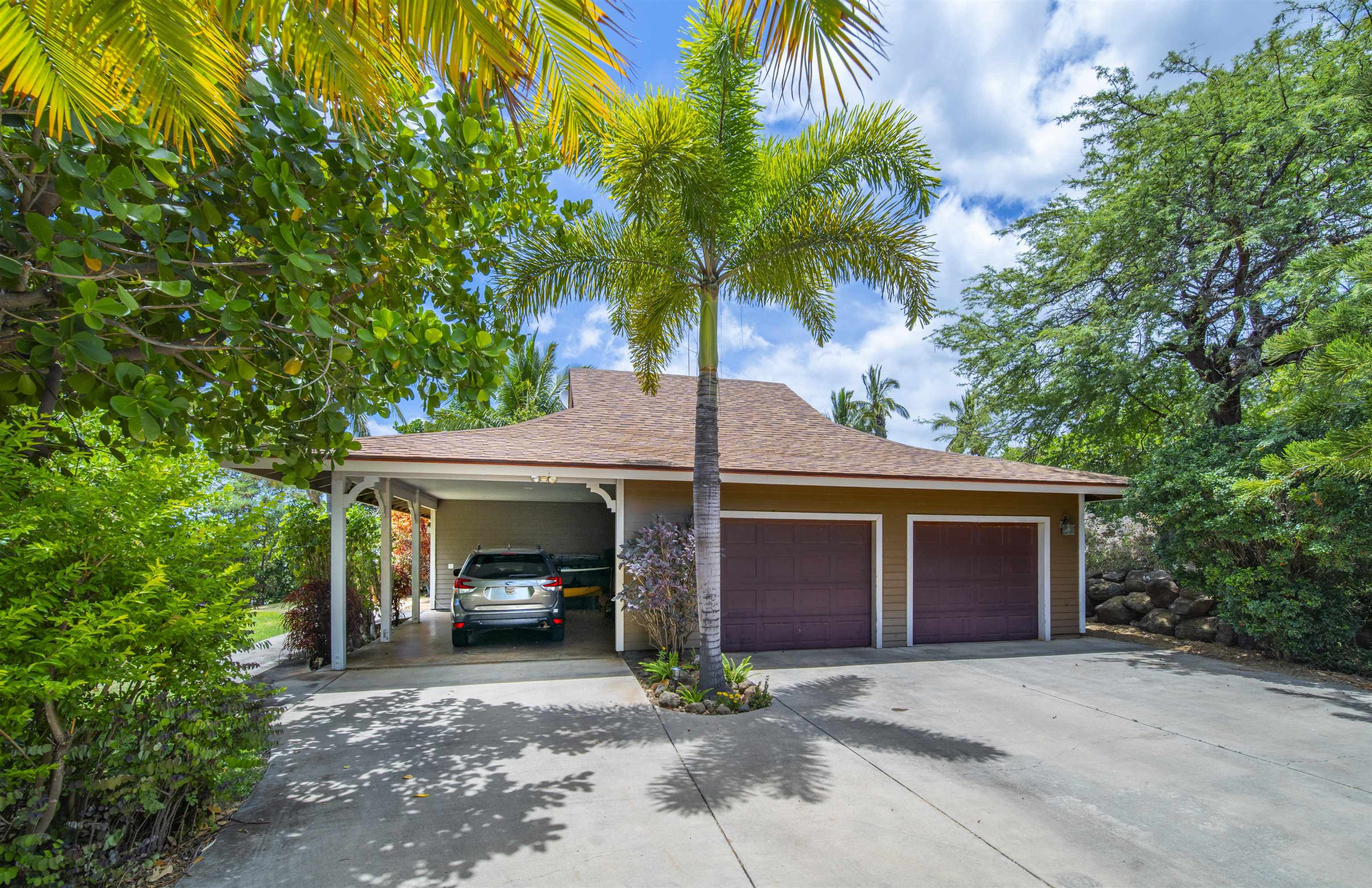 23  Huapala Pl Launiupoko, Lahaina home - photo 28 of 37