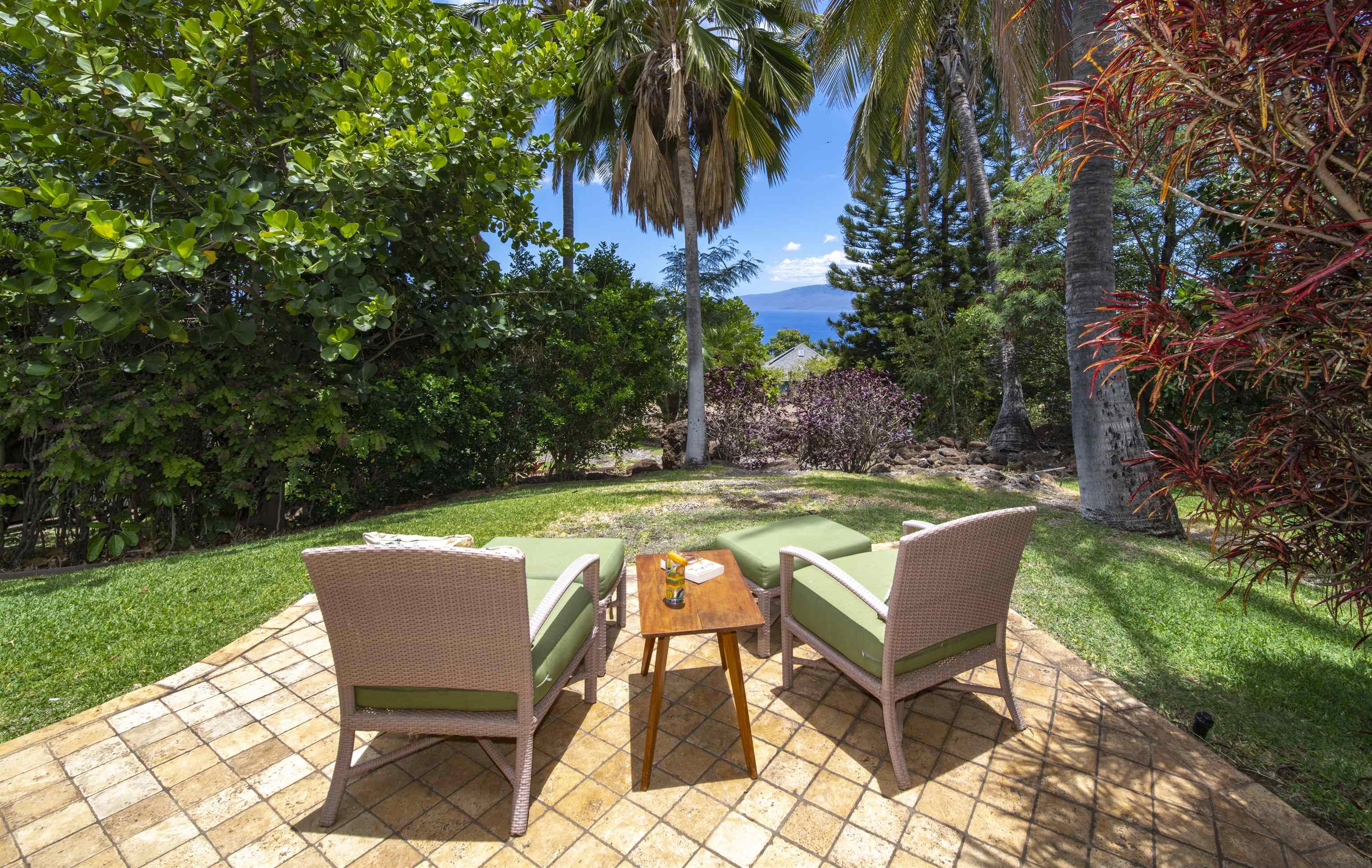 23  Huapala Pl Launiupoko, Lahaina home - photo 37 of 37