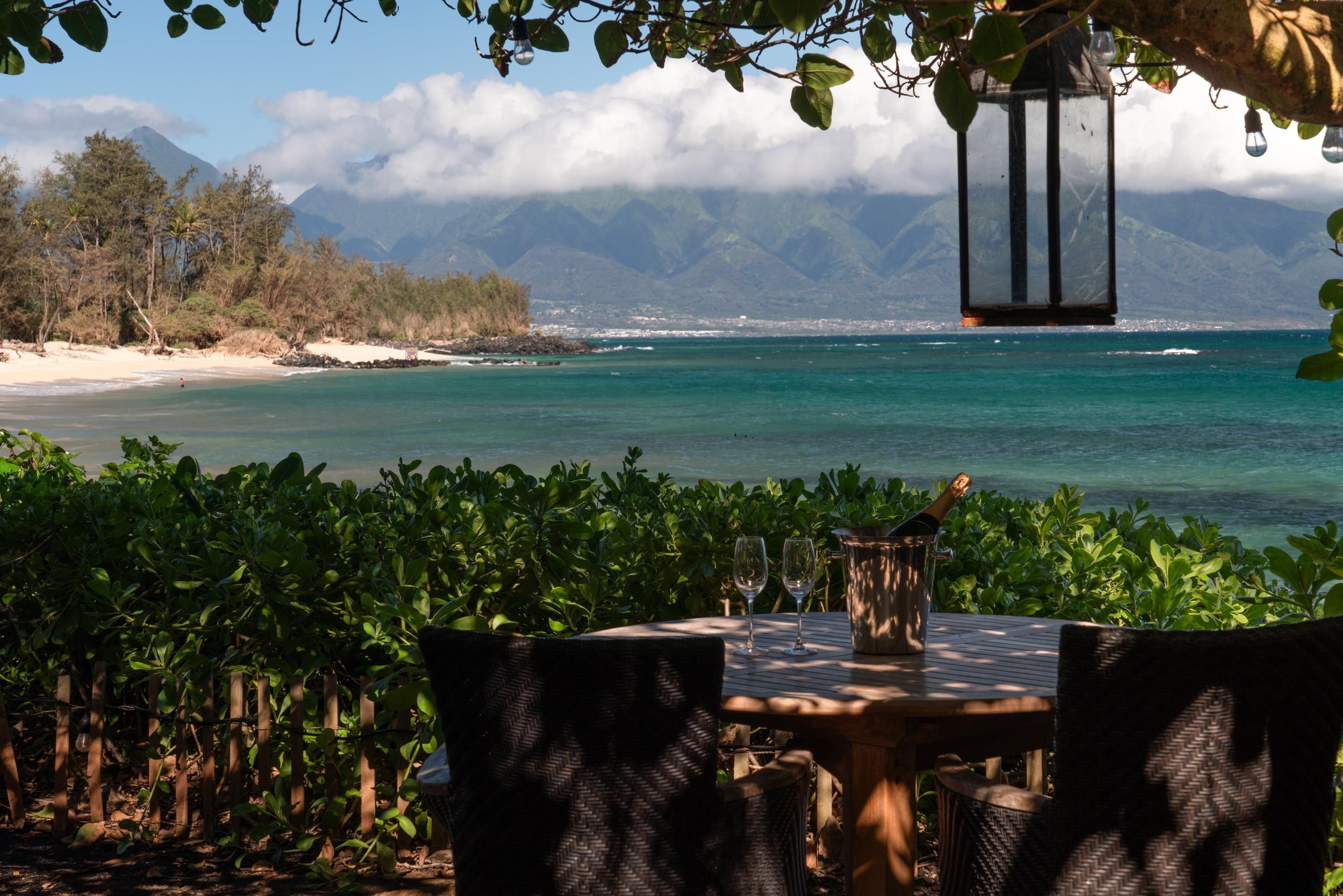 23  Nalu Pl Paia Town, Spreckelsville/Paia/Kuau home - photo 2 of 48