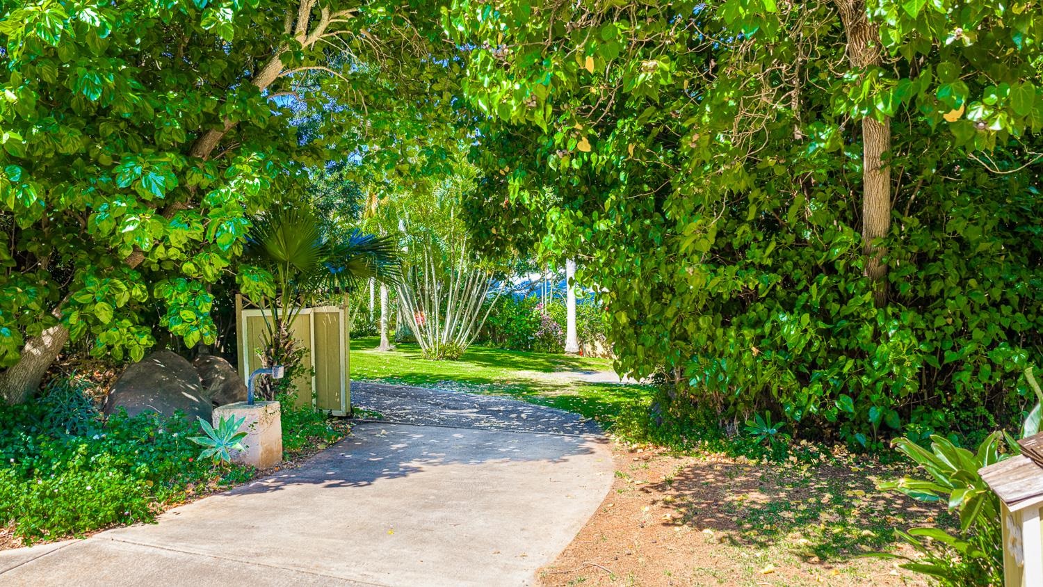23  Nonohe Pl , Spreckelsville/Paia/Kuau home - photo 8 of 12