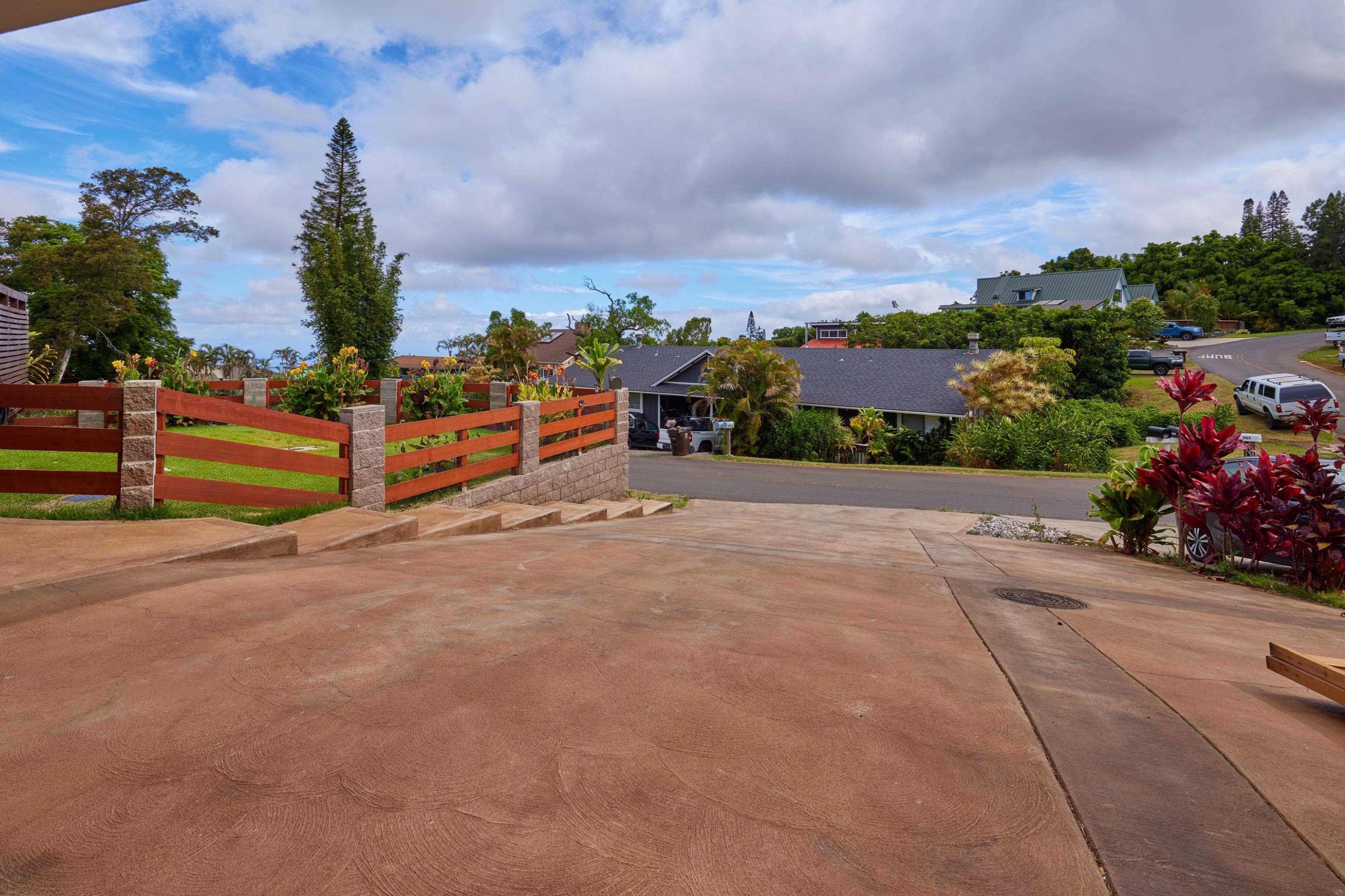 230  Ainakula Rd , Kula/Ulupalakua/Kanaio home - photo 10 of 50