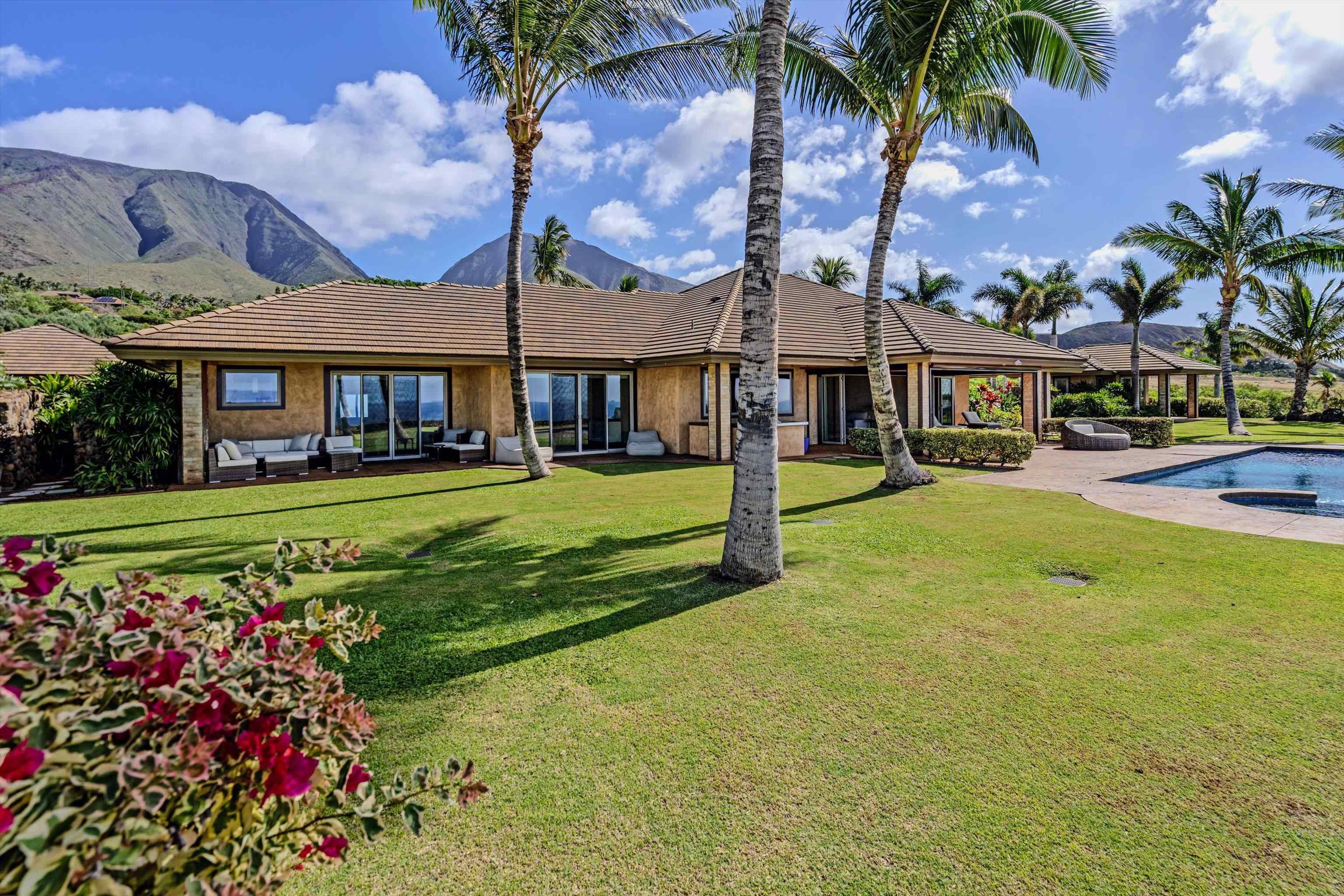 230  Haniu St Launiupoko, Lahaina home - photo 33 of 50