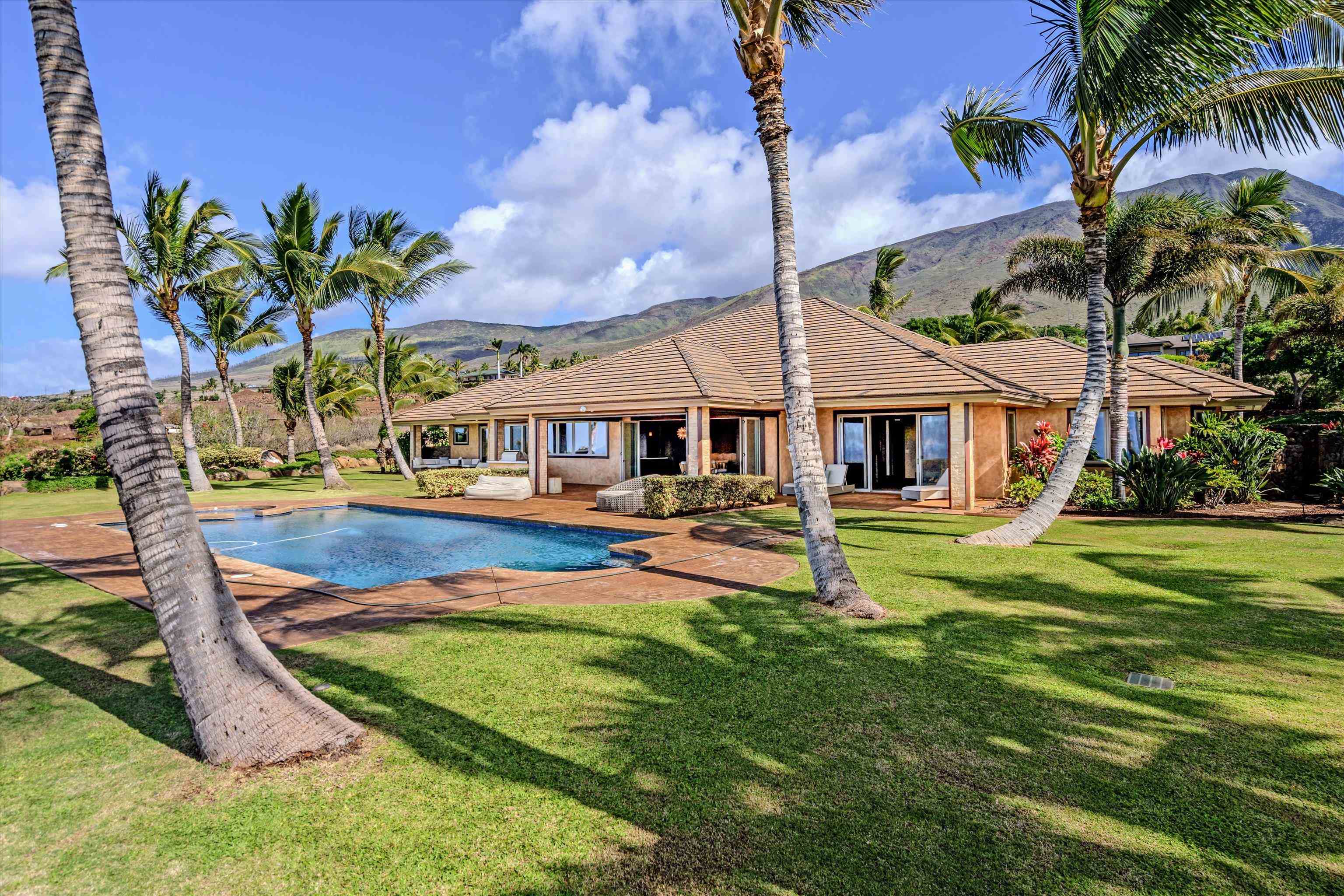 230  Haniu St Launiupoko, Lahaina home - photo 34 of 50