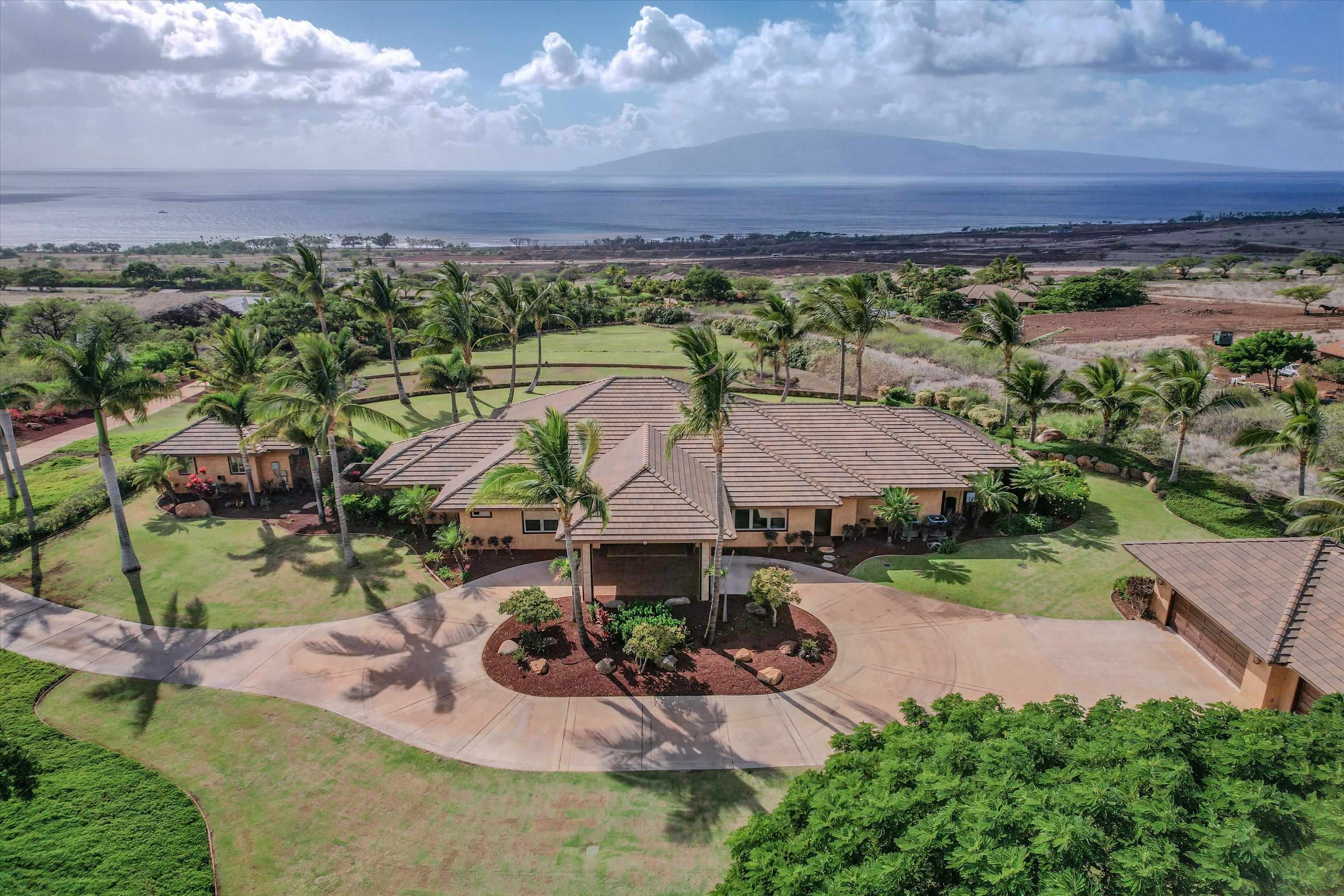 230  Haniu St Launiupoko, Lahaina home - photo 43 of 50