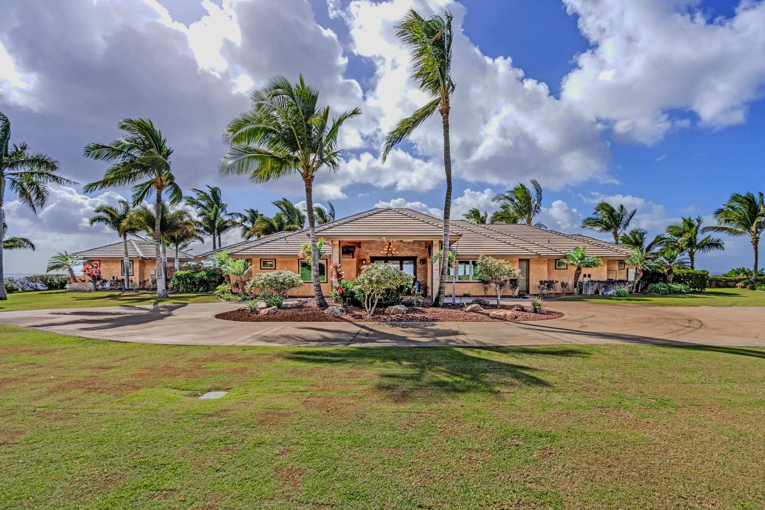 230  Haniu St Launiupoko, Lahaina home - photo 44 of 50