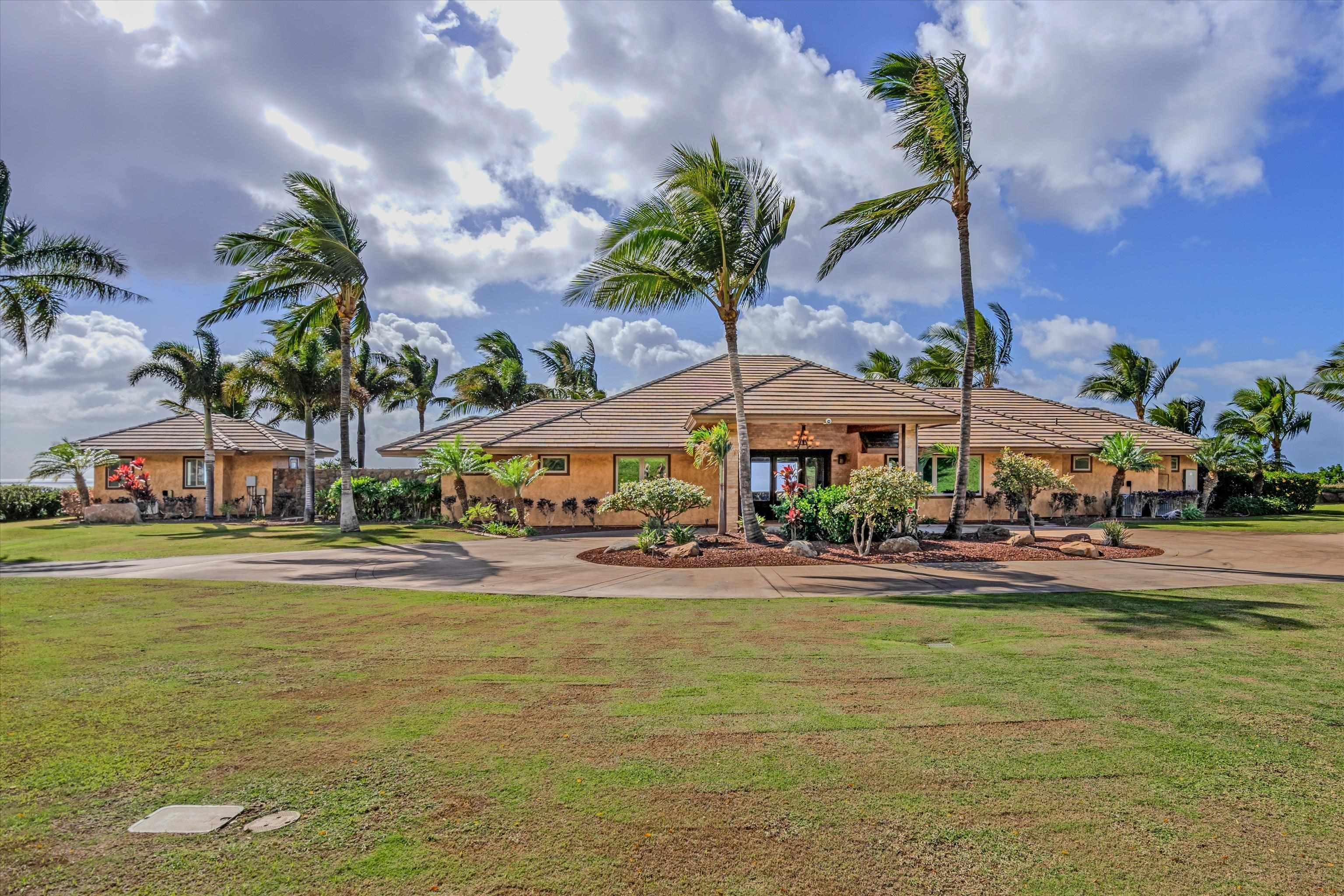 230  Haniu St Launiupoko, Lahaina home - photo 45 of 50