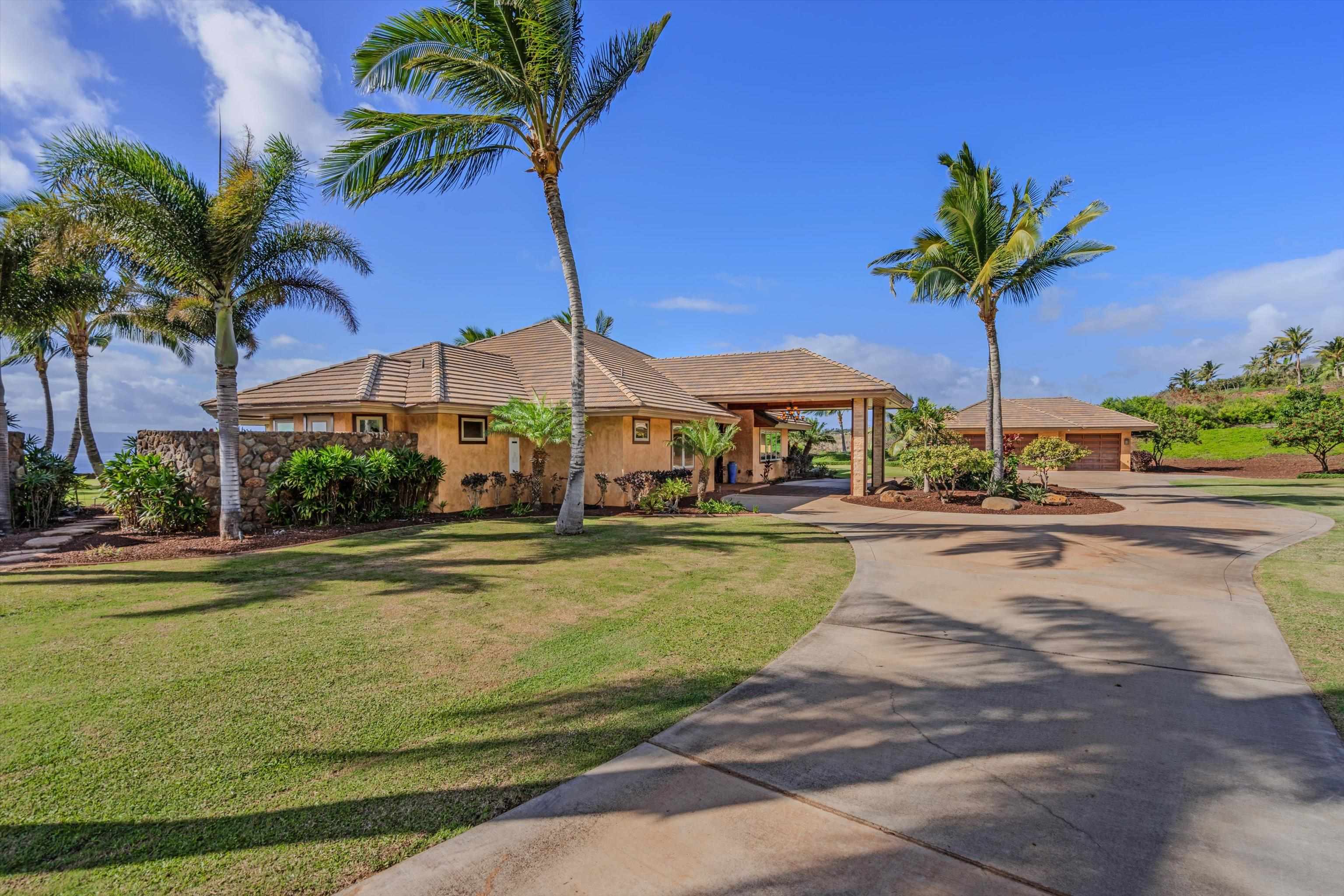 230  Haniu St Launiupoko, Lahaina home - photo 47 of 50