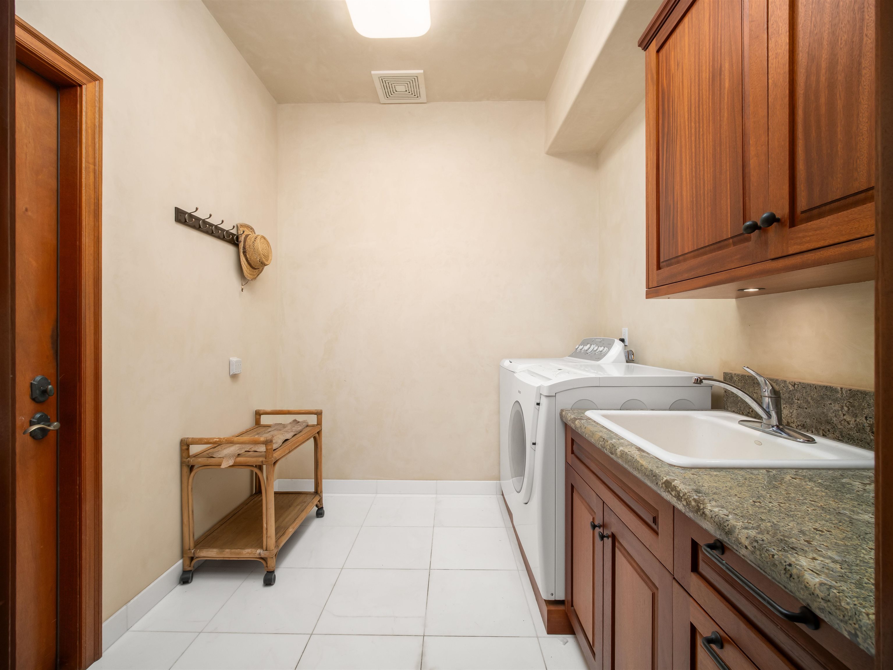 230  E Panana Pl Wailea Kialoa, Wailea/Makena home - photo 39 of 42