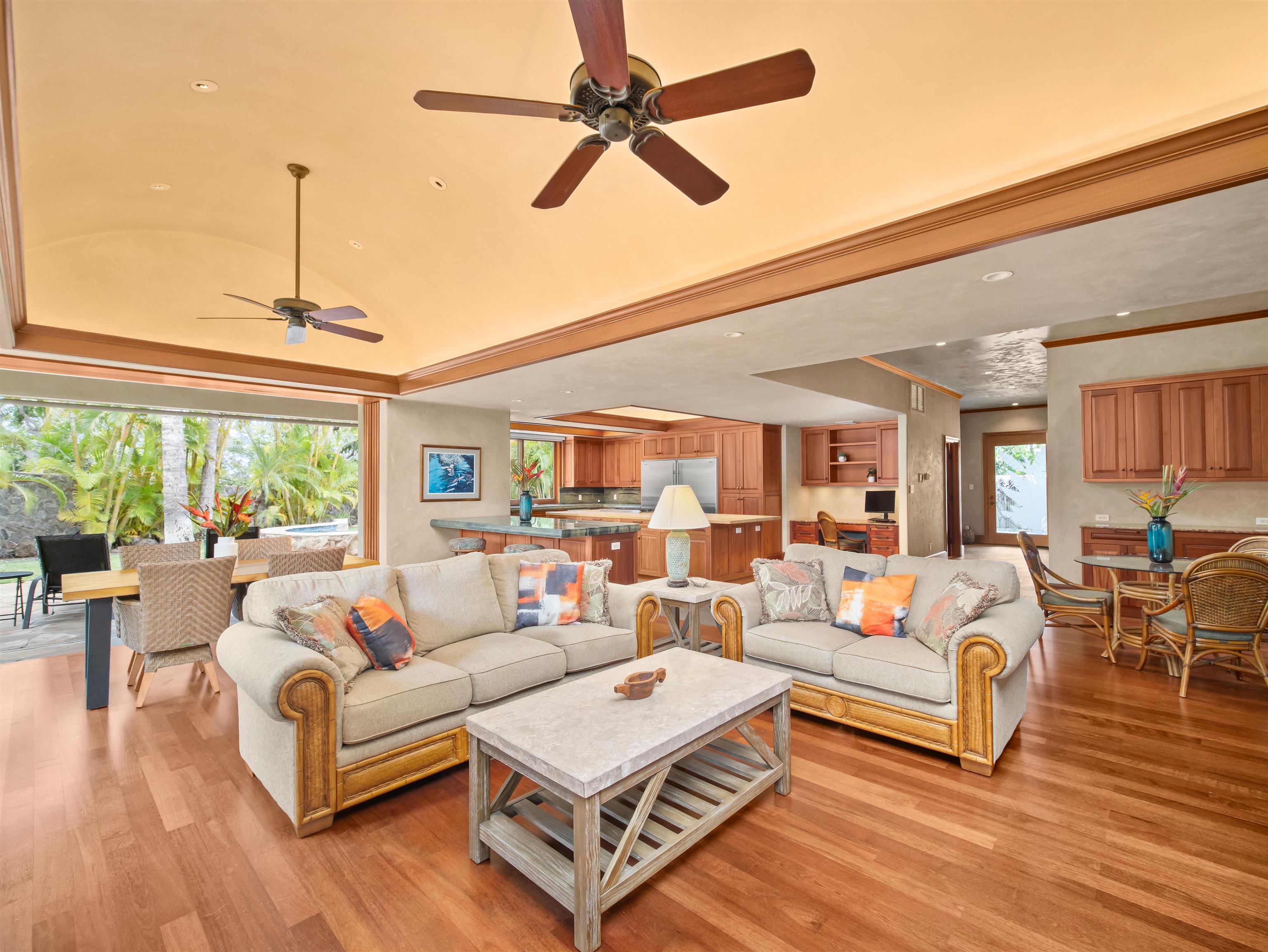 230  E Panana Pl Wailea Kialoa, Wailea/Makena home - photo 10 of 42