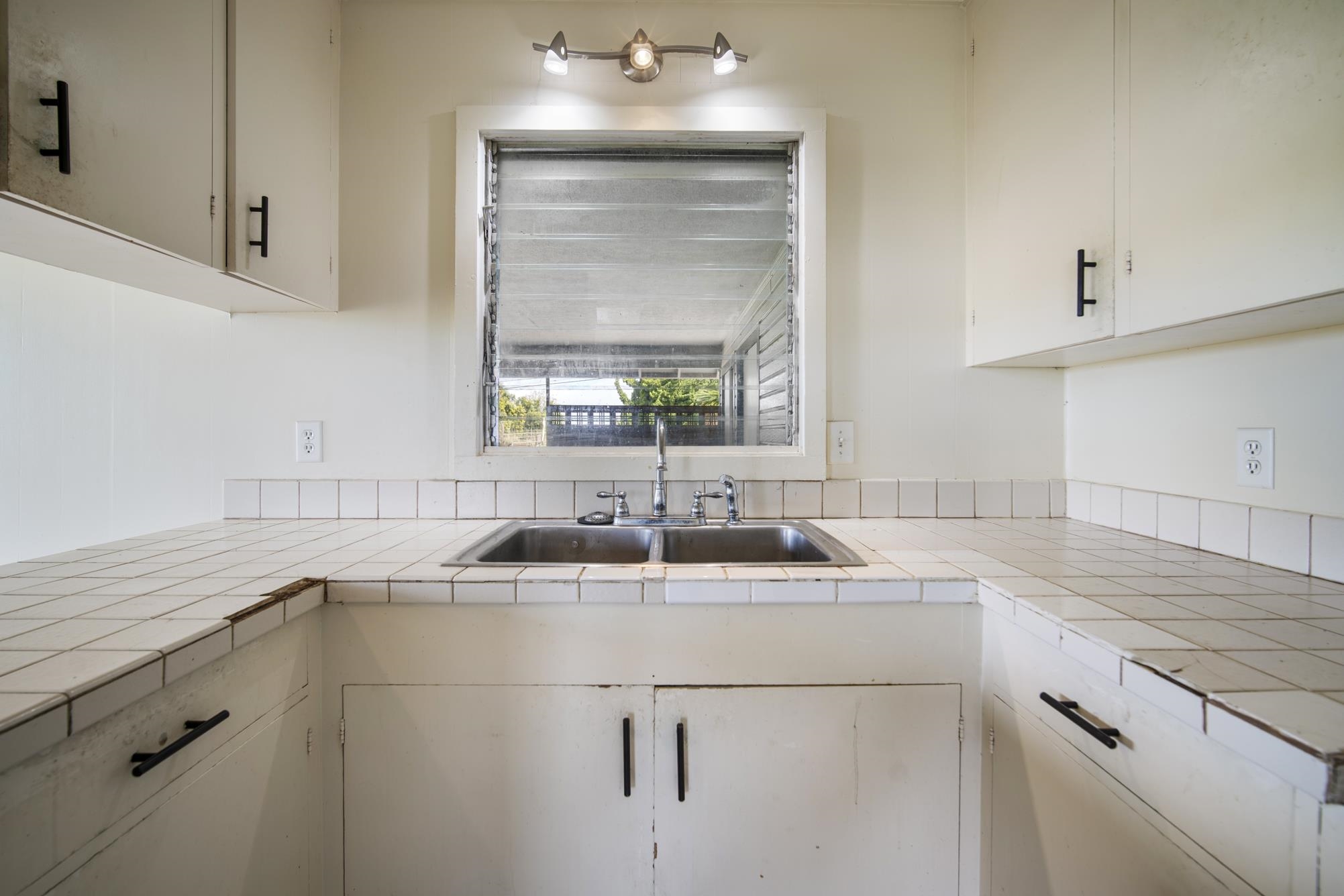 230  Pulehuiki Rd Pulehuiki-kamehmeiki Home, Kula/Ulupalakua/Kanaio home - photo 12 of 40