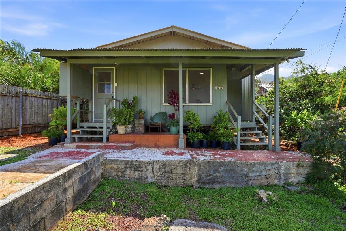 2301  Vineyard St Vineyard, Wailuku home - photo 37 of 37