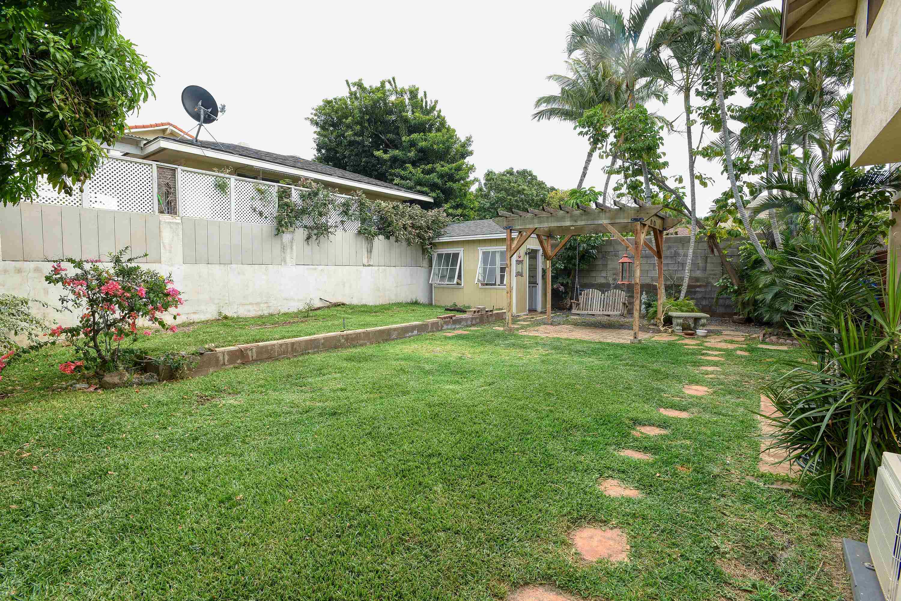 232  Aukahi St Keonekai, Kihei home - photo 27 of 31