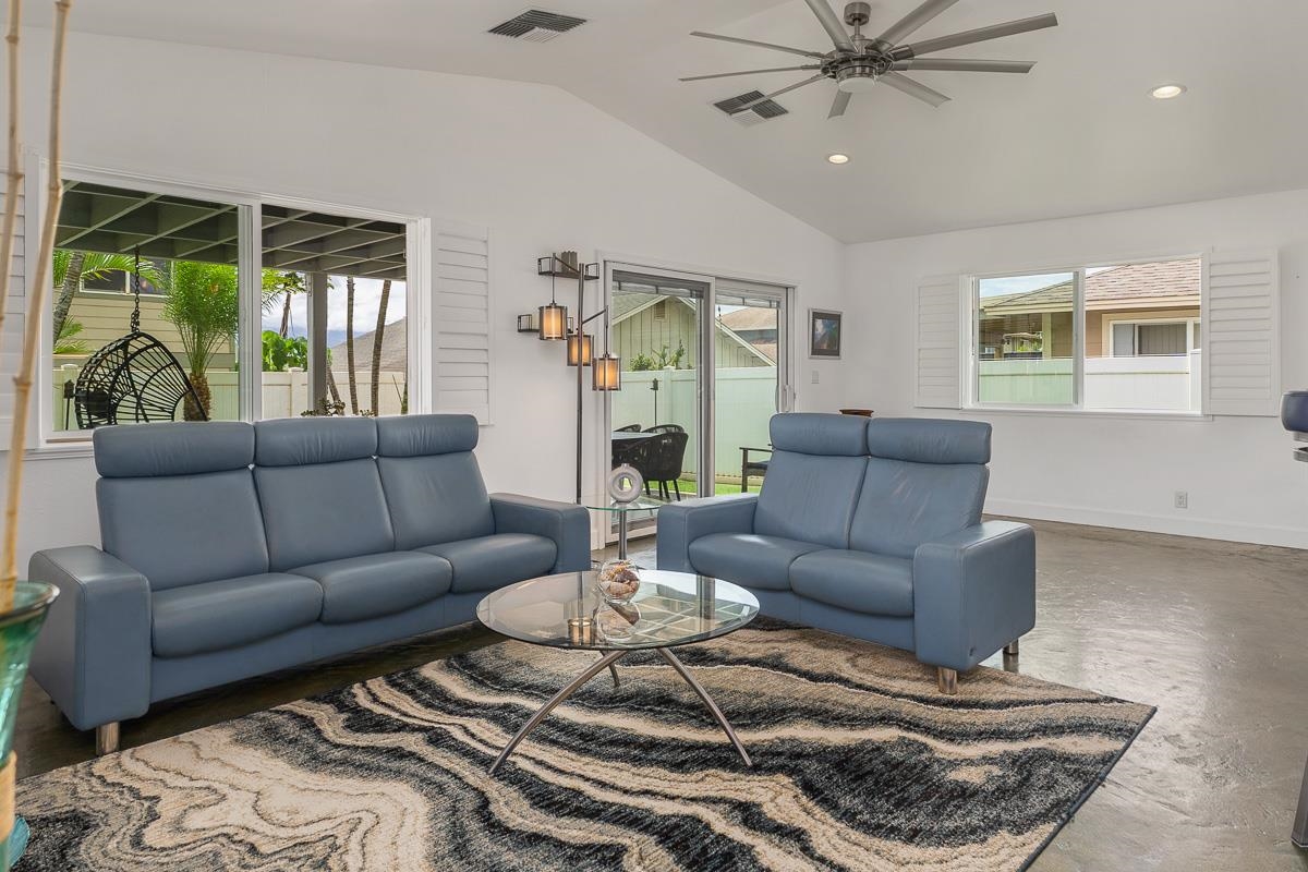 232  Kamahao Cir , Wailuku home - photo 12 of 50