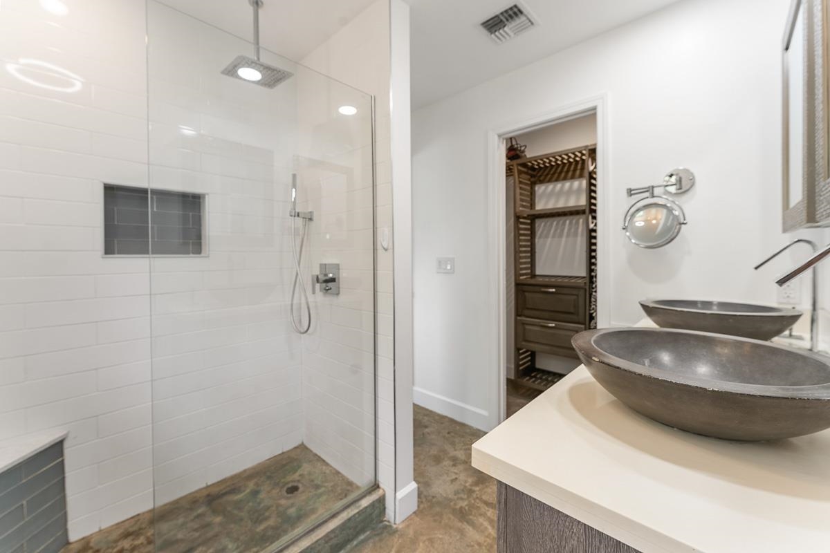 232  Kamahao Cir , Wailuku home - photo 38 of 50