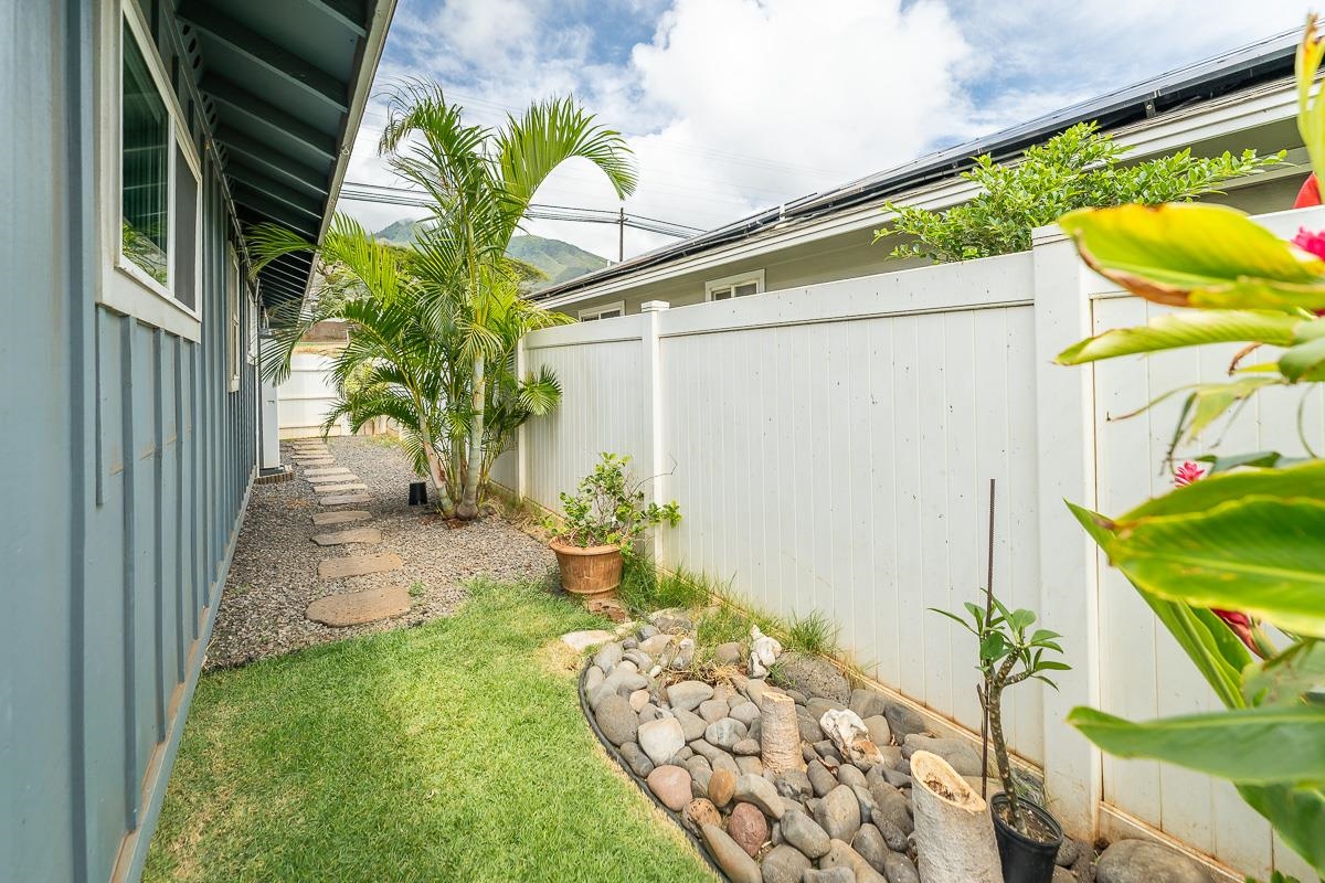 232  Kamahao Cir , Wailuku home - photo 49 of 50