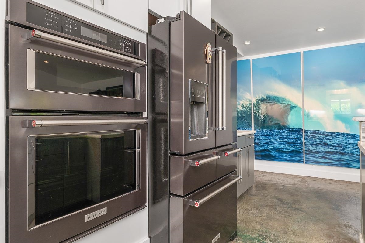 232  Kamahao Cir , Wailuku home - photo 8 of 50