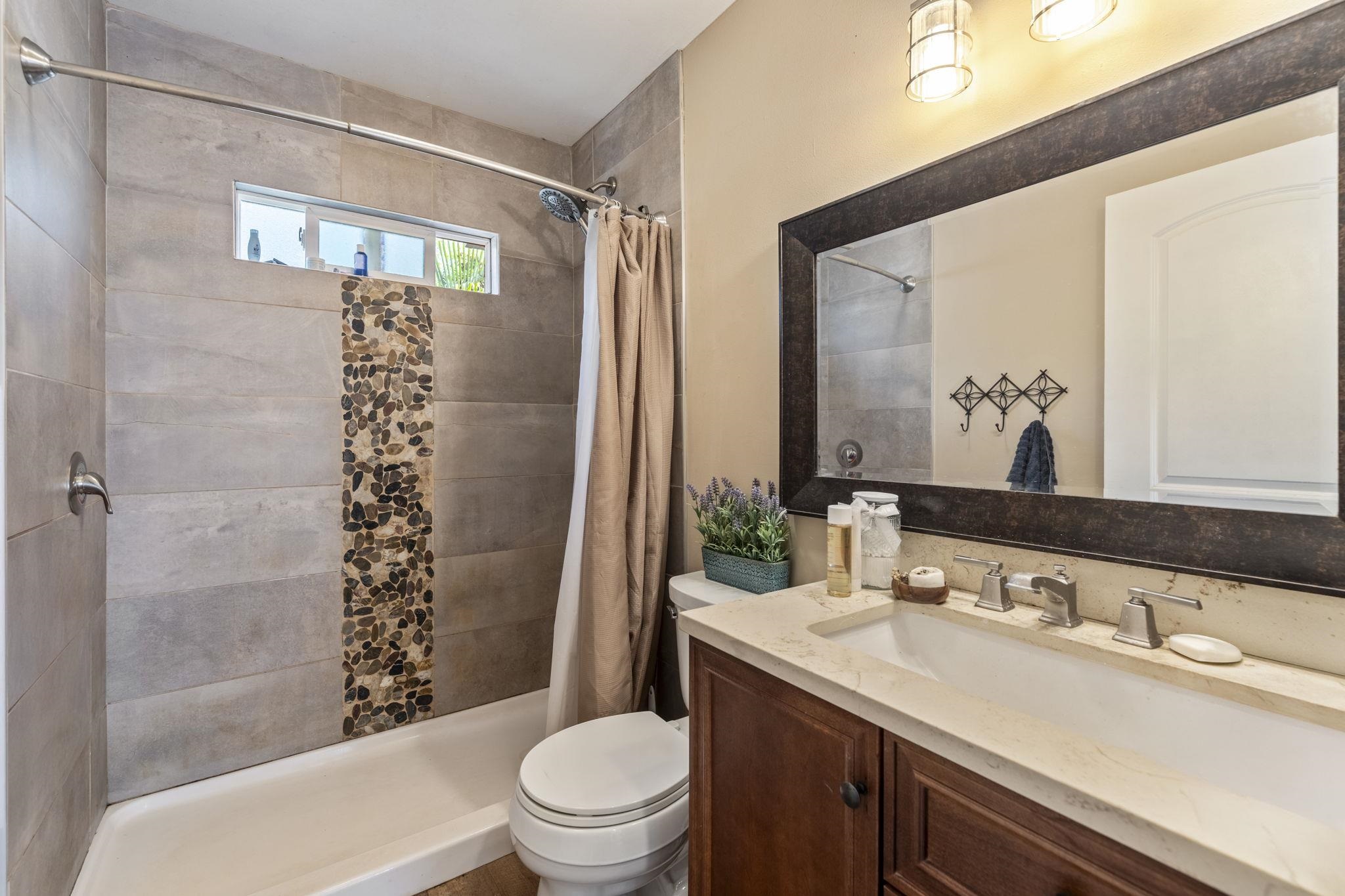 232  Opio Pl Kihei, Kihei home - photo 20 of 37