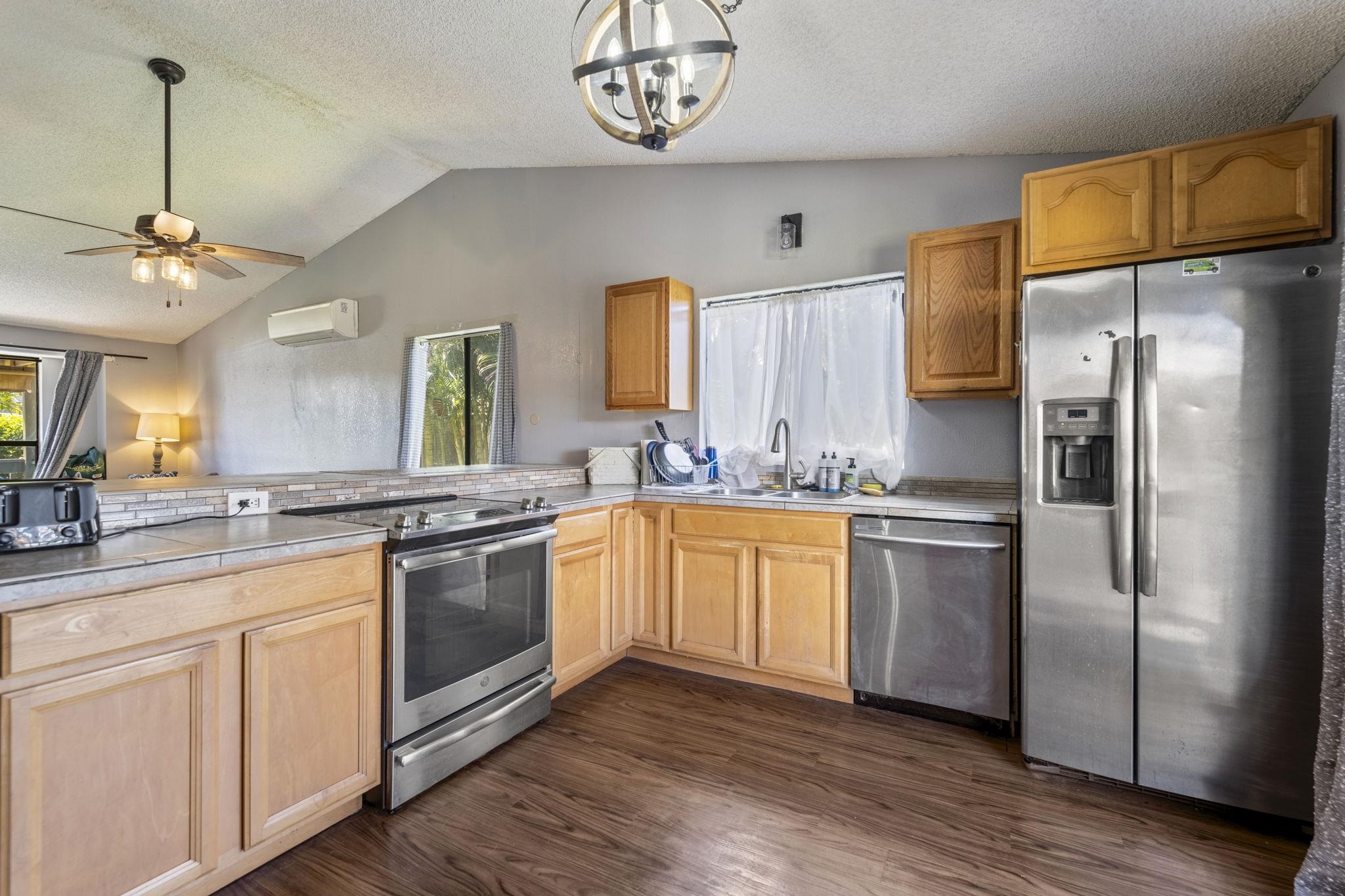 232  Opio Pl Kihei, Kihei home - photo 30 of 37