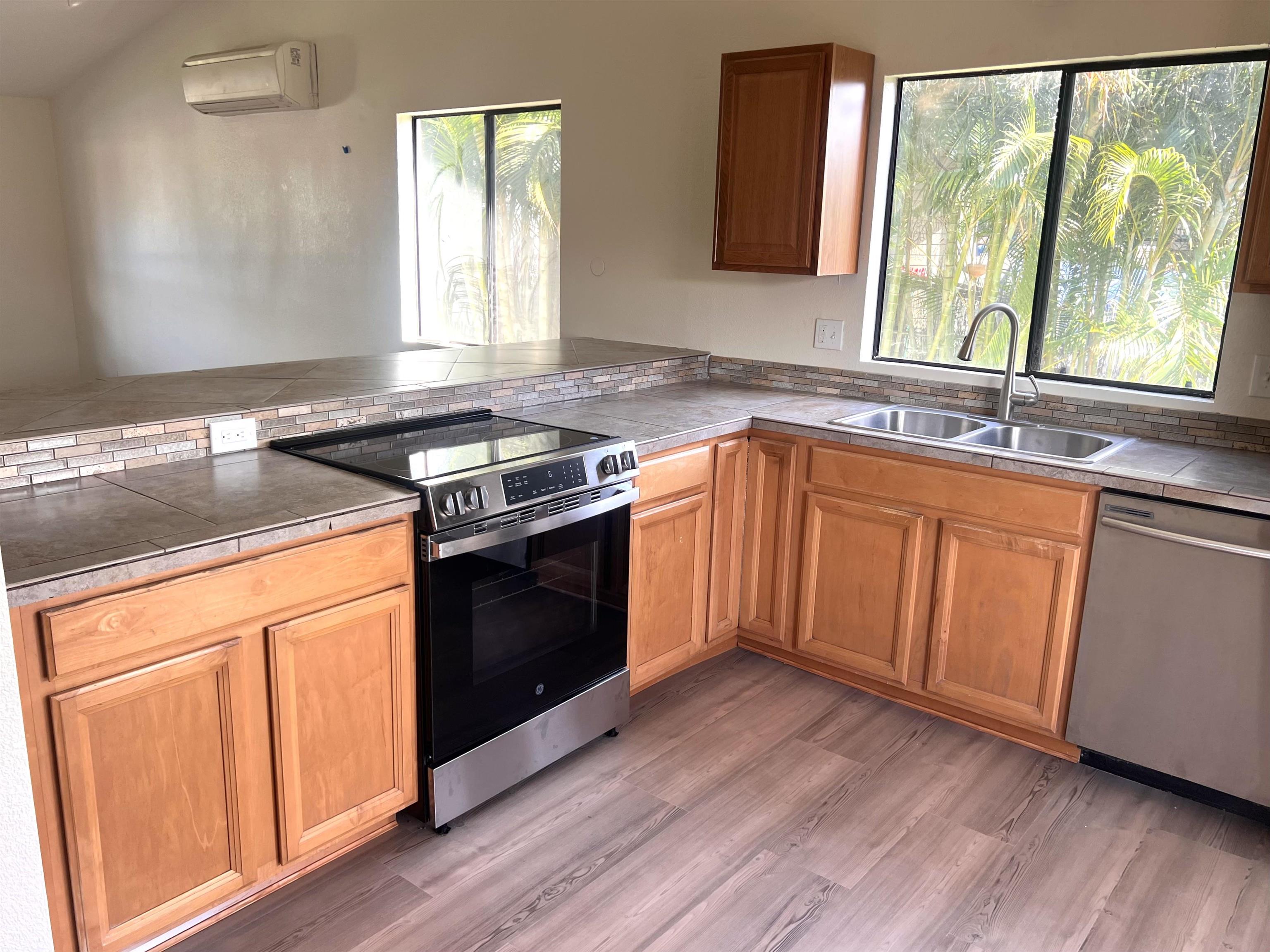 232  Opio Pl , Kihei home - photo 3 of 19