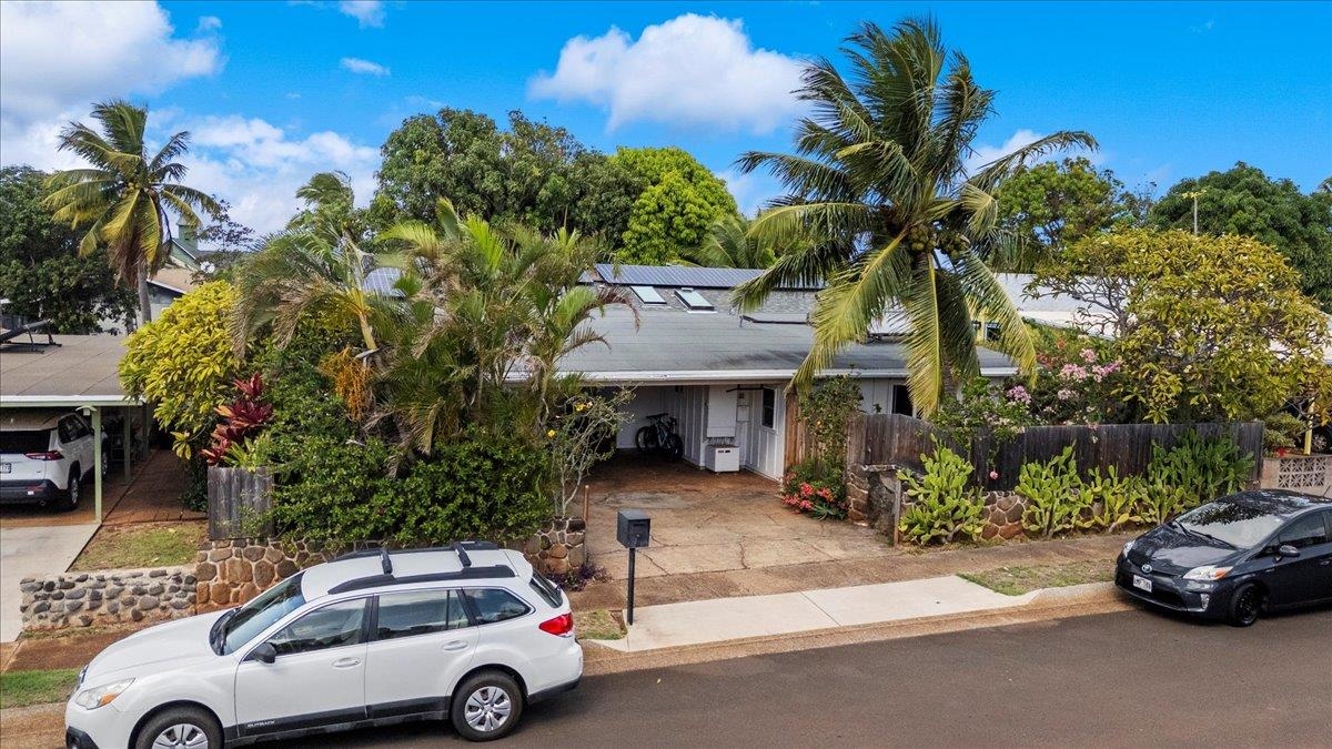 233  Kahiko St , Spreckelsville/Paia/Kuau home - photo 11 of 50