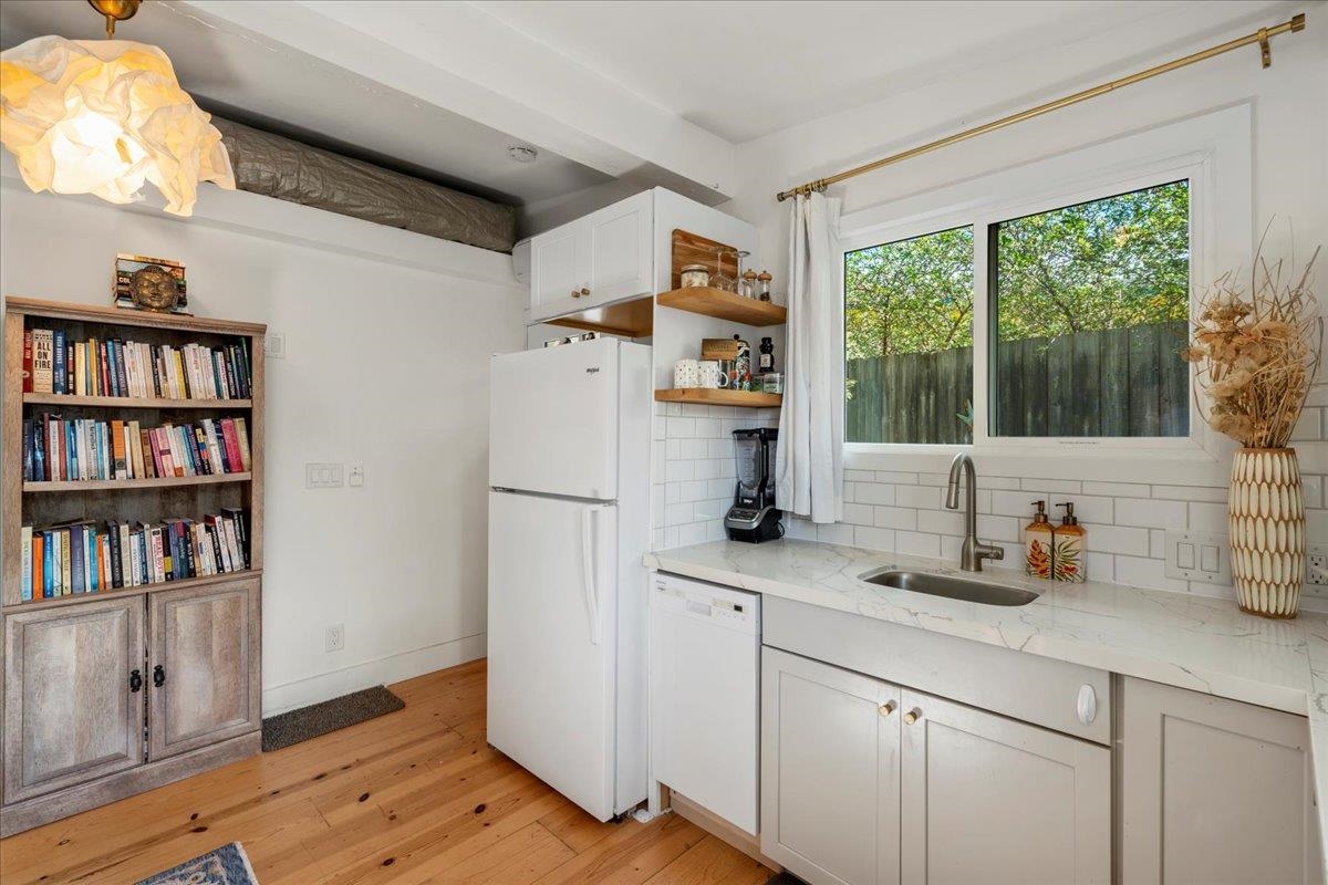 233  Kahiko St , Spreckelsville/Paia/Kuau home - photo 45 of 50